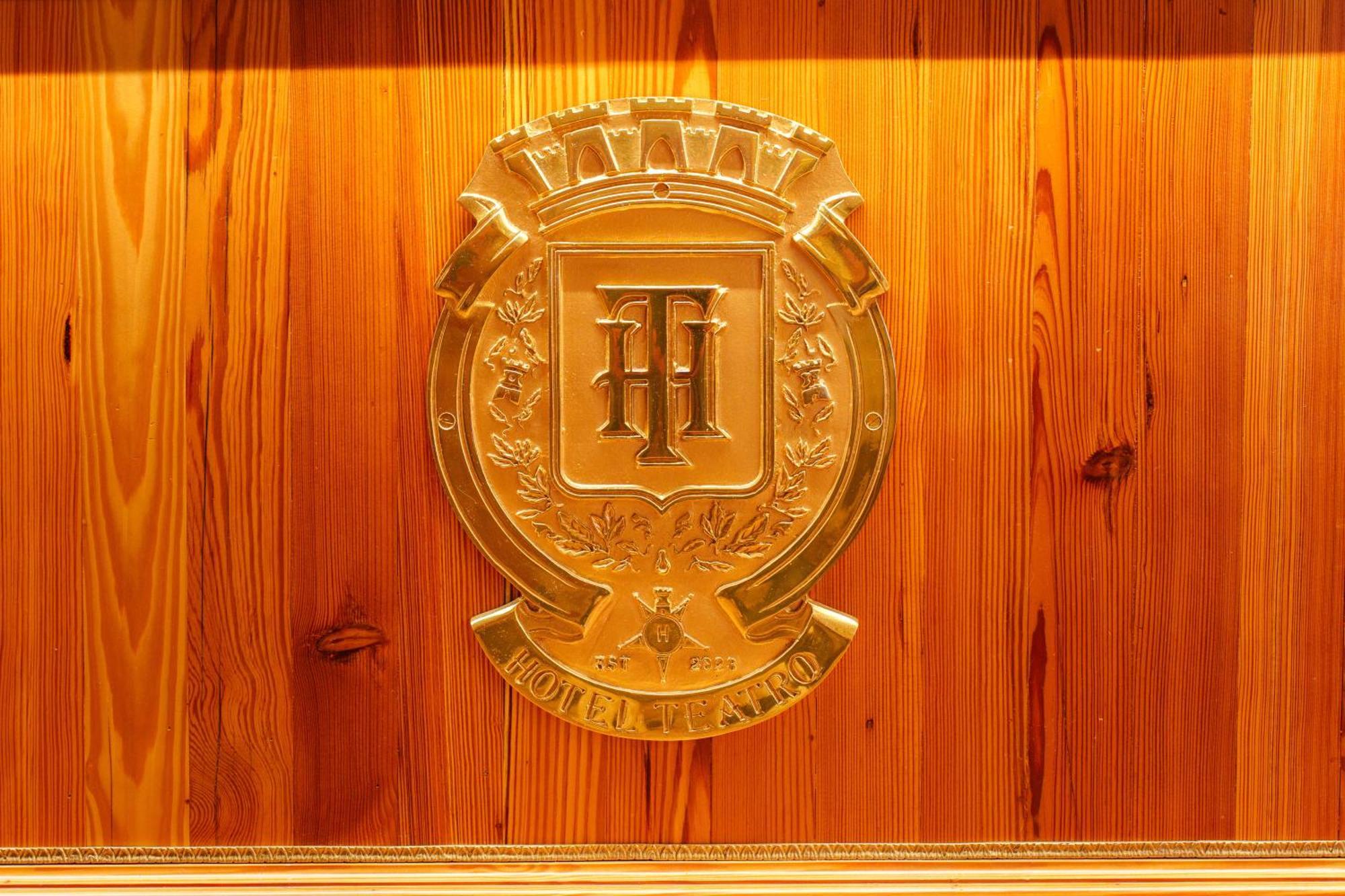Boutique Teatro Hotel 4*