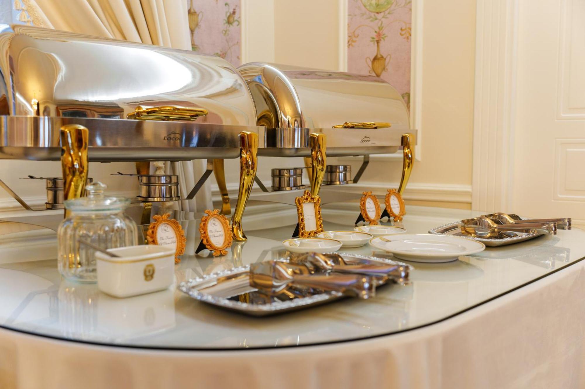 Boutique Teatro 4*