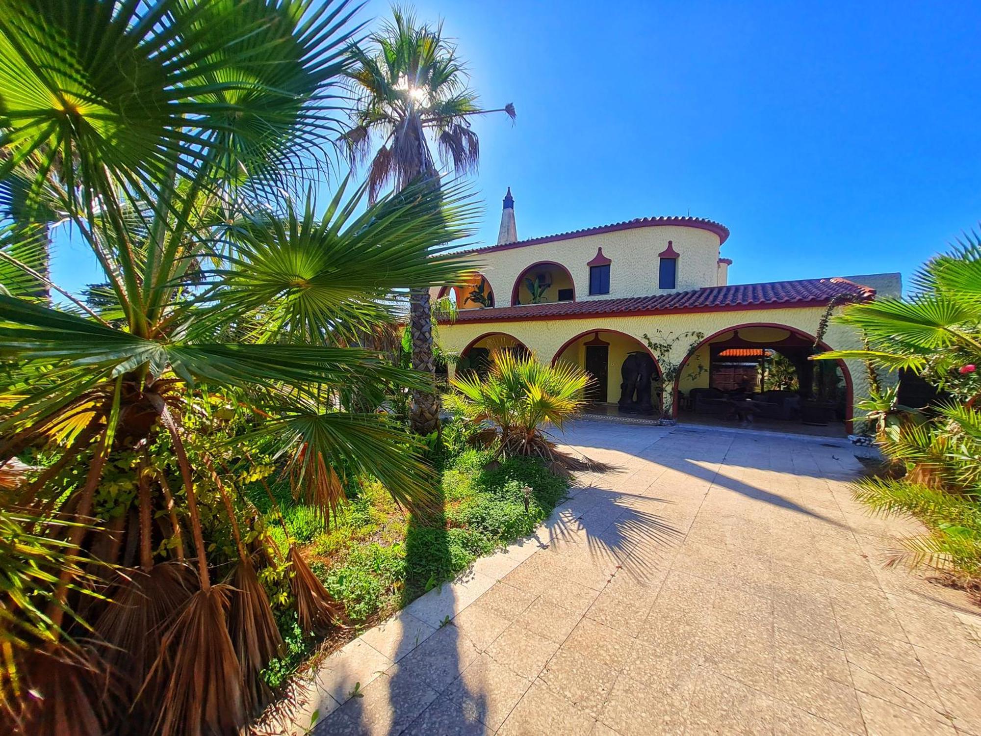 Villa Paraiso - Naturism Optional Adults Only Bed & Breakfast 4*