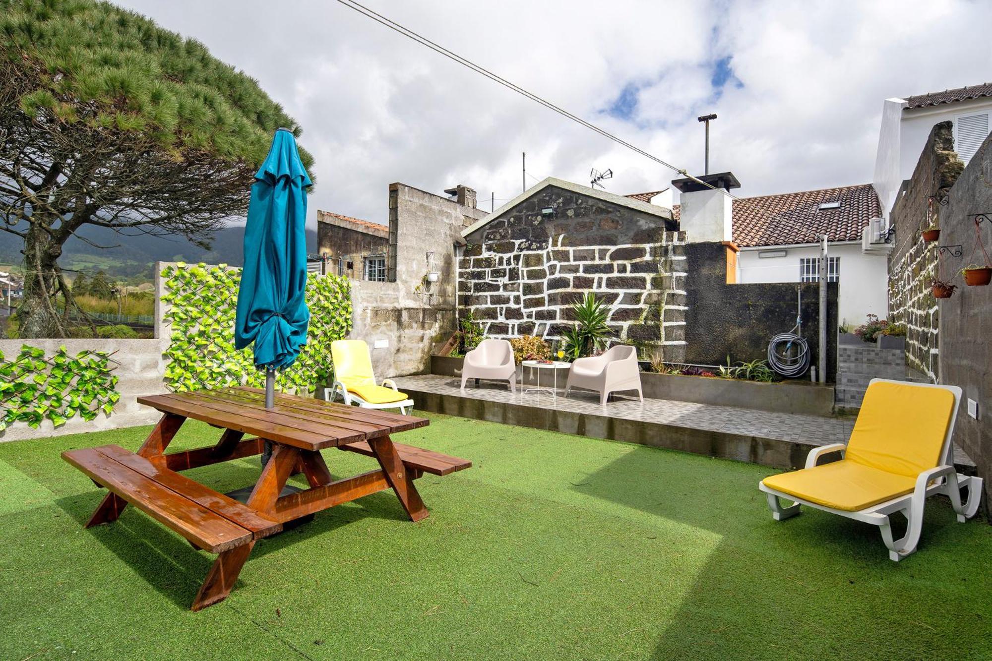 Casa Xadrez Povoacao (Sao Miguel)