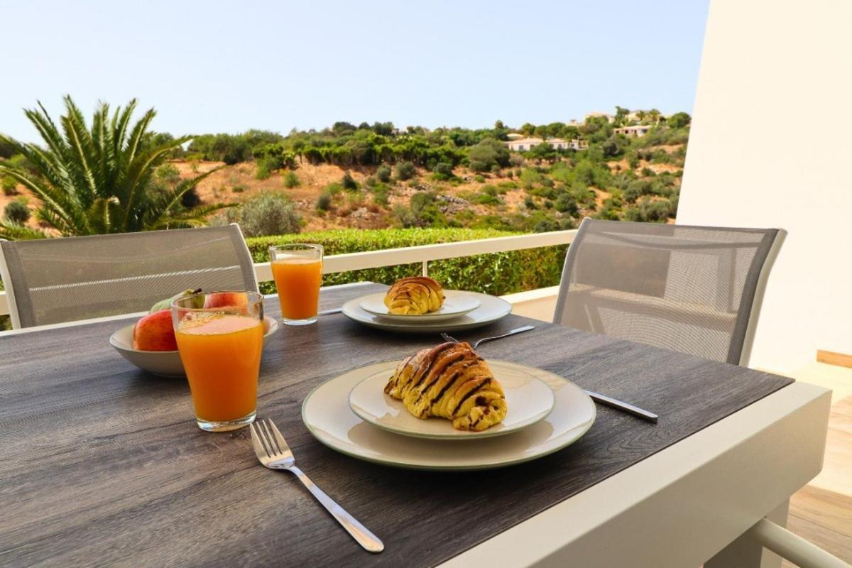 Serenity 18 House - Pool & Garden & Bbq & Comfort & Exclusivity Villa
