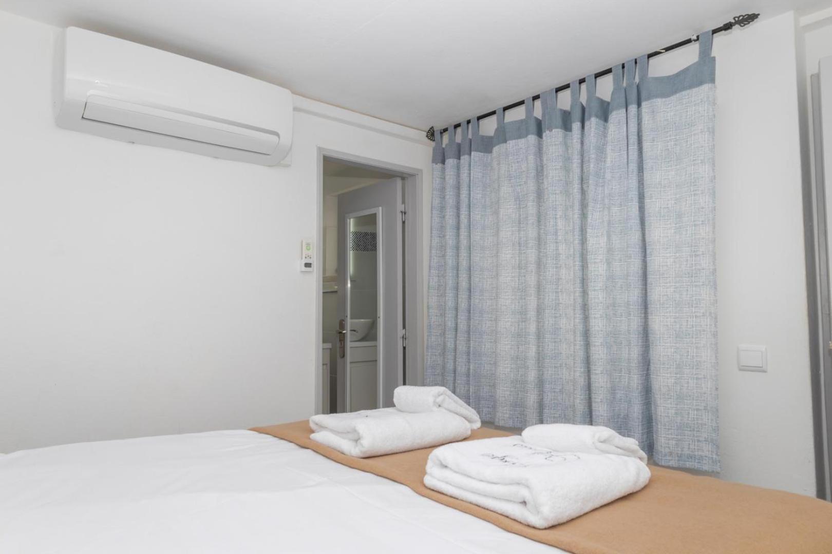 Apartment Jorge Aguas - 1bedroom Private Terrace & Sea View