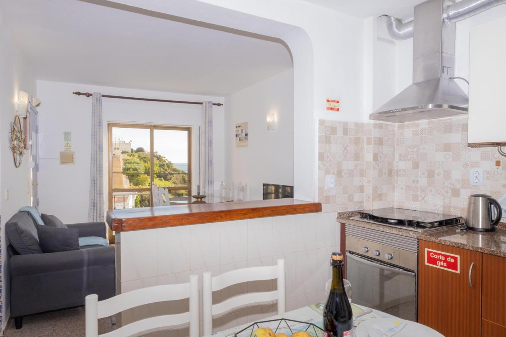 Jorge Aguas - 2bedroom In The Town Of - Sea View Apartment