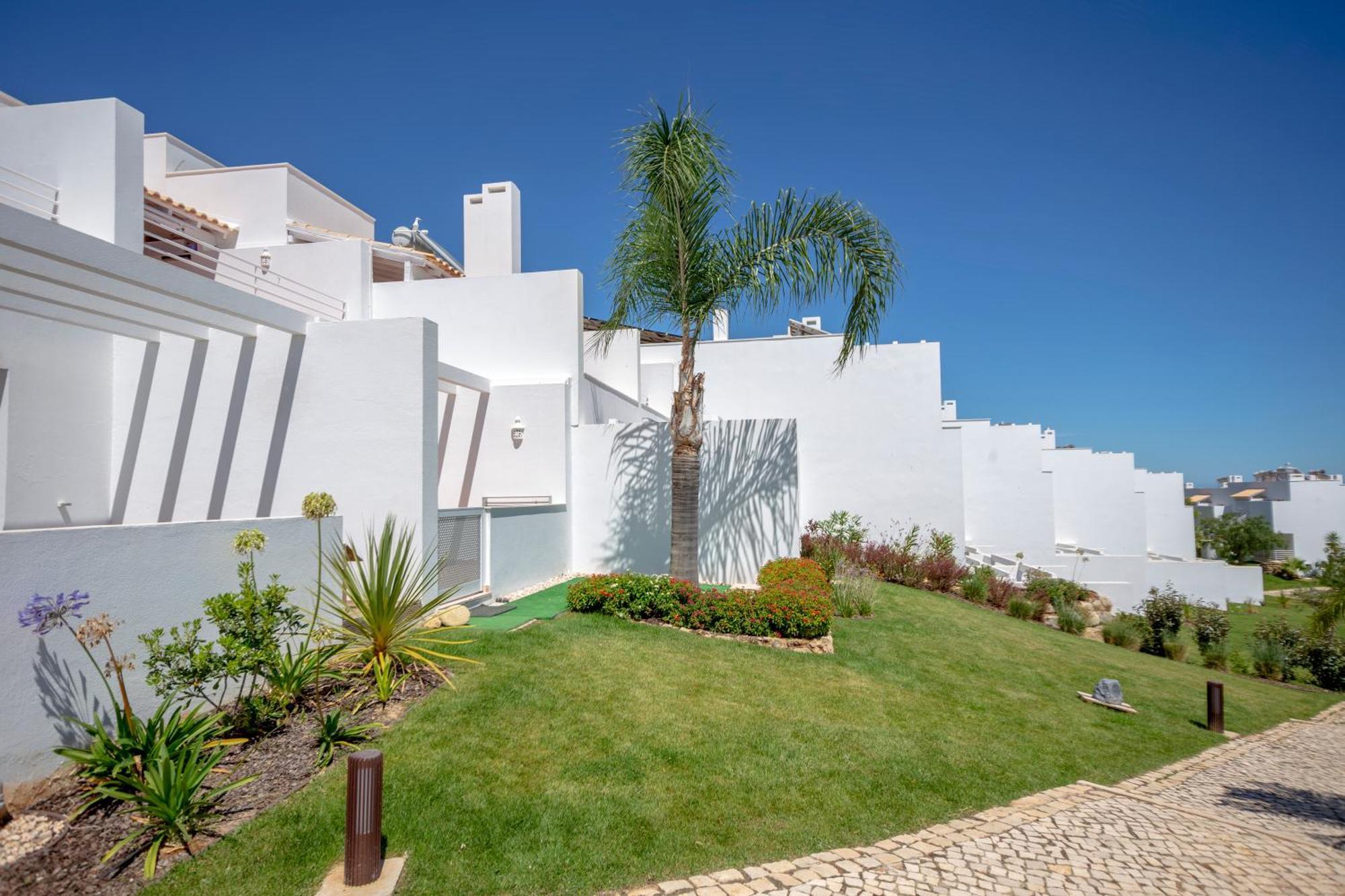 D'agua Beachfront Holiday park 4*