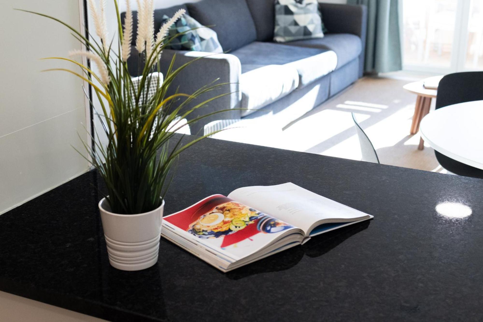 Bay View-t1 Apartment