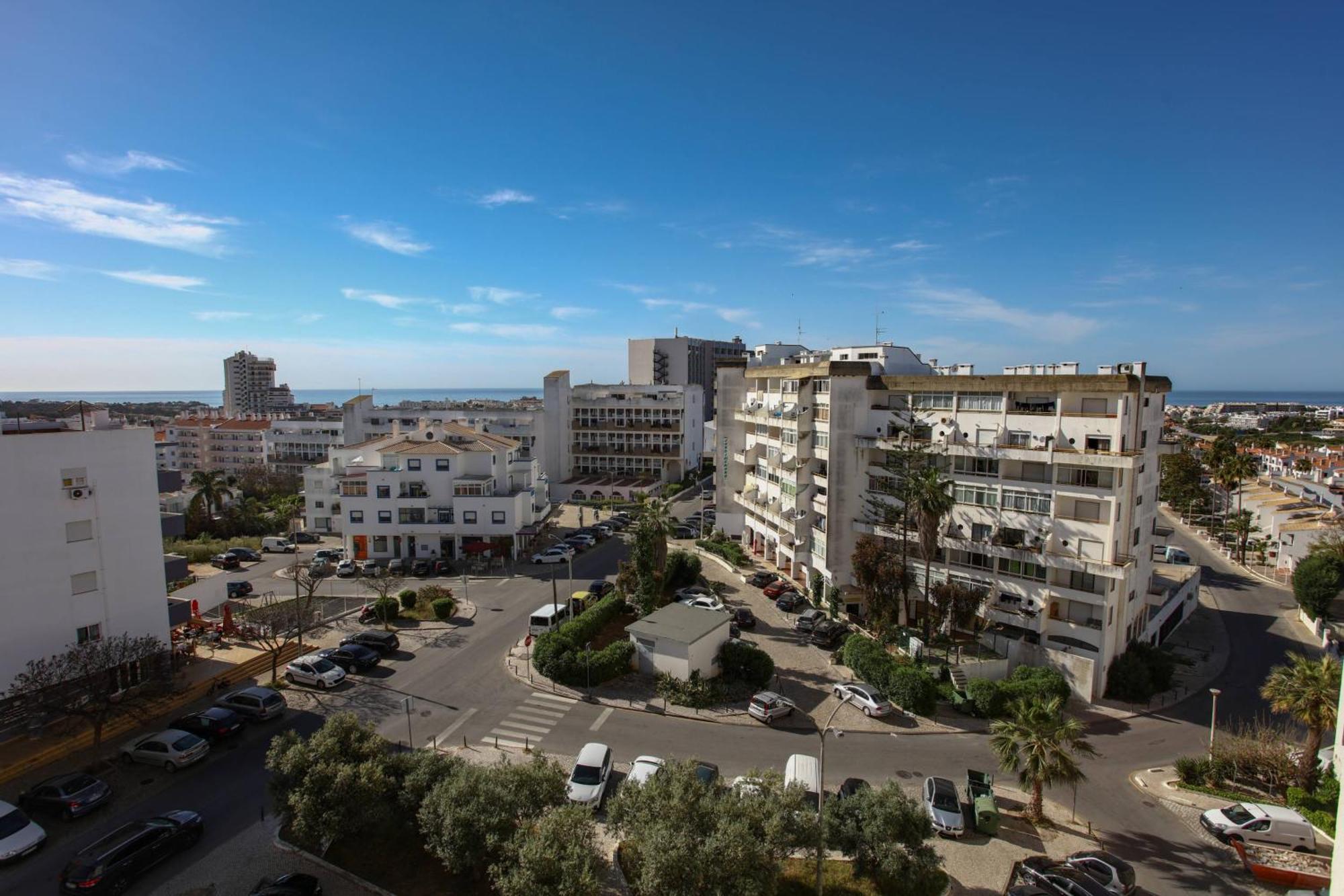Luxe With Pool, Airco, Seaview With Two Balcony - Go4portugal Apartment Albufeira