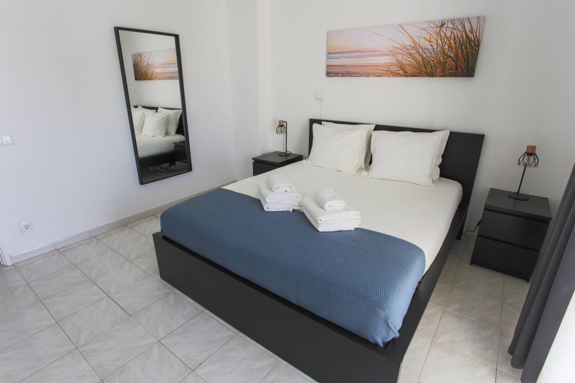 Apartment Luxe With Pool, Airco, Seaview With Two Balcony - Go4portugal