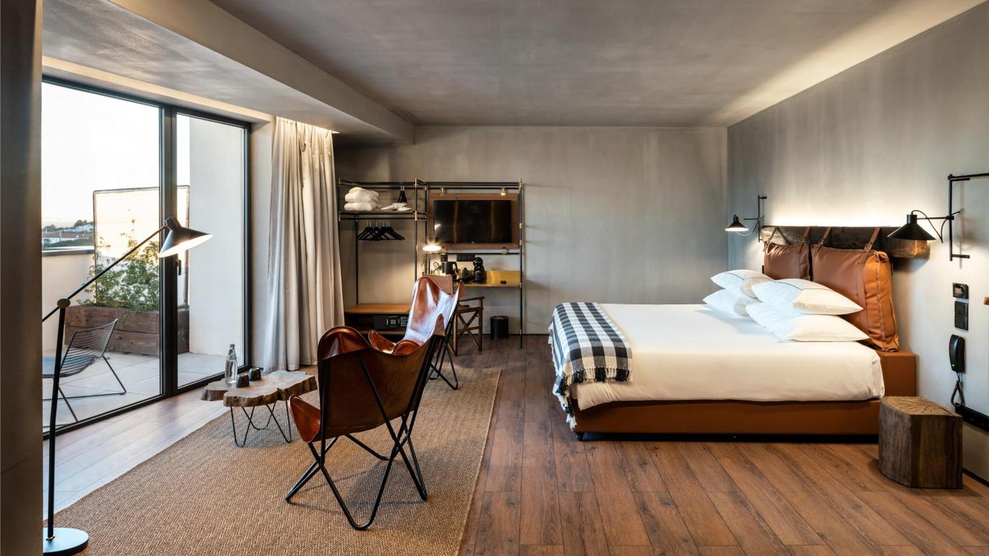 Puro Dao & Hotel