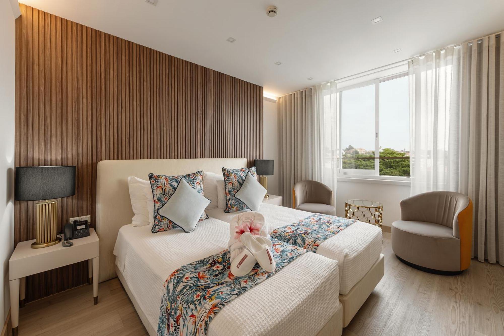 Lido Hotel 3*
