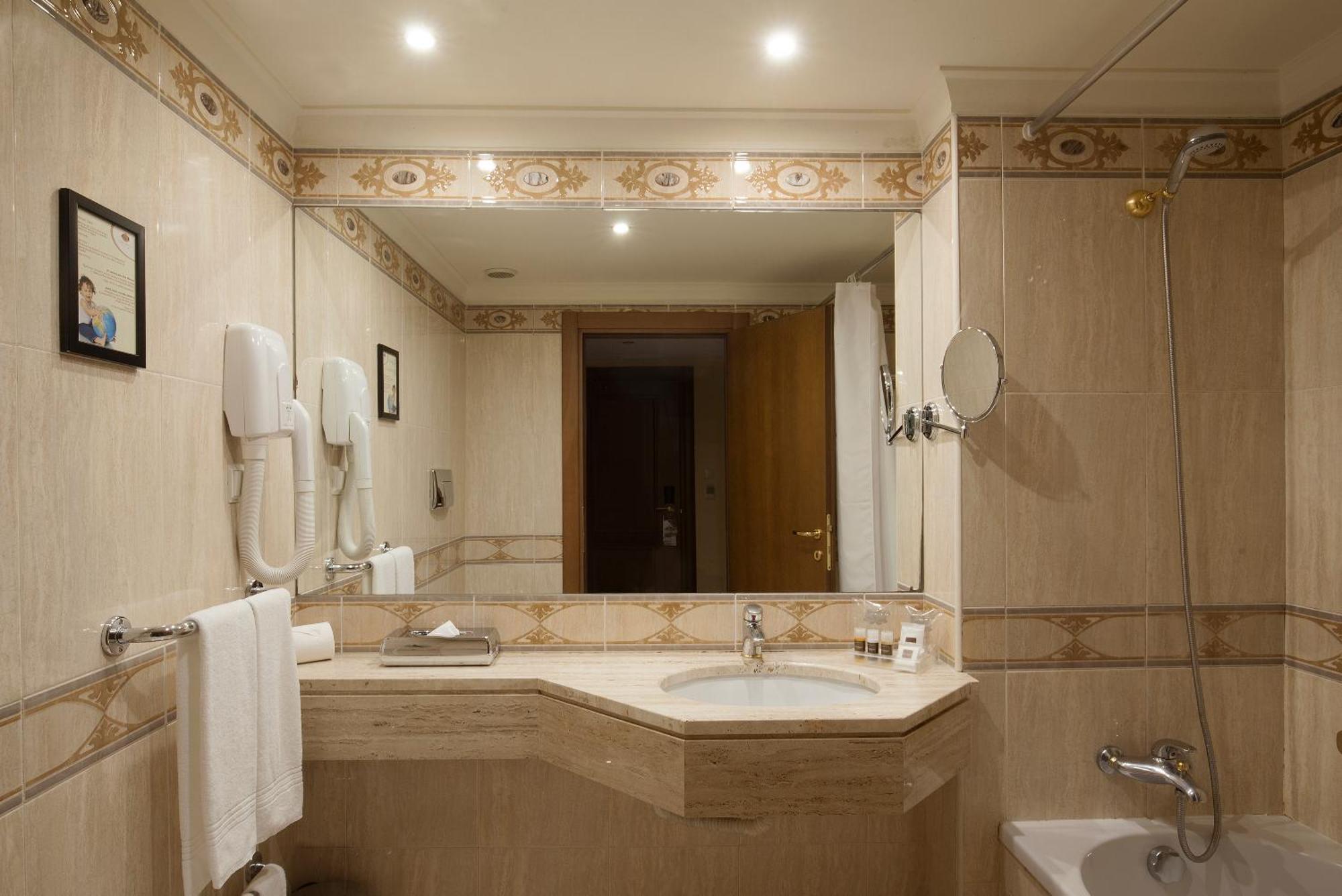 Turim 4* Lisbon
