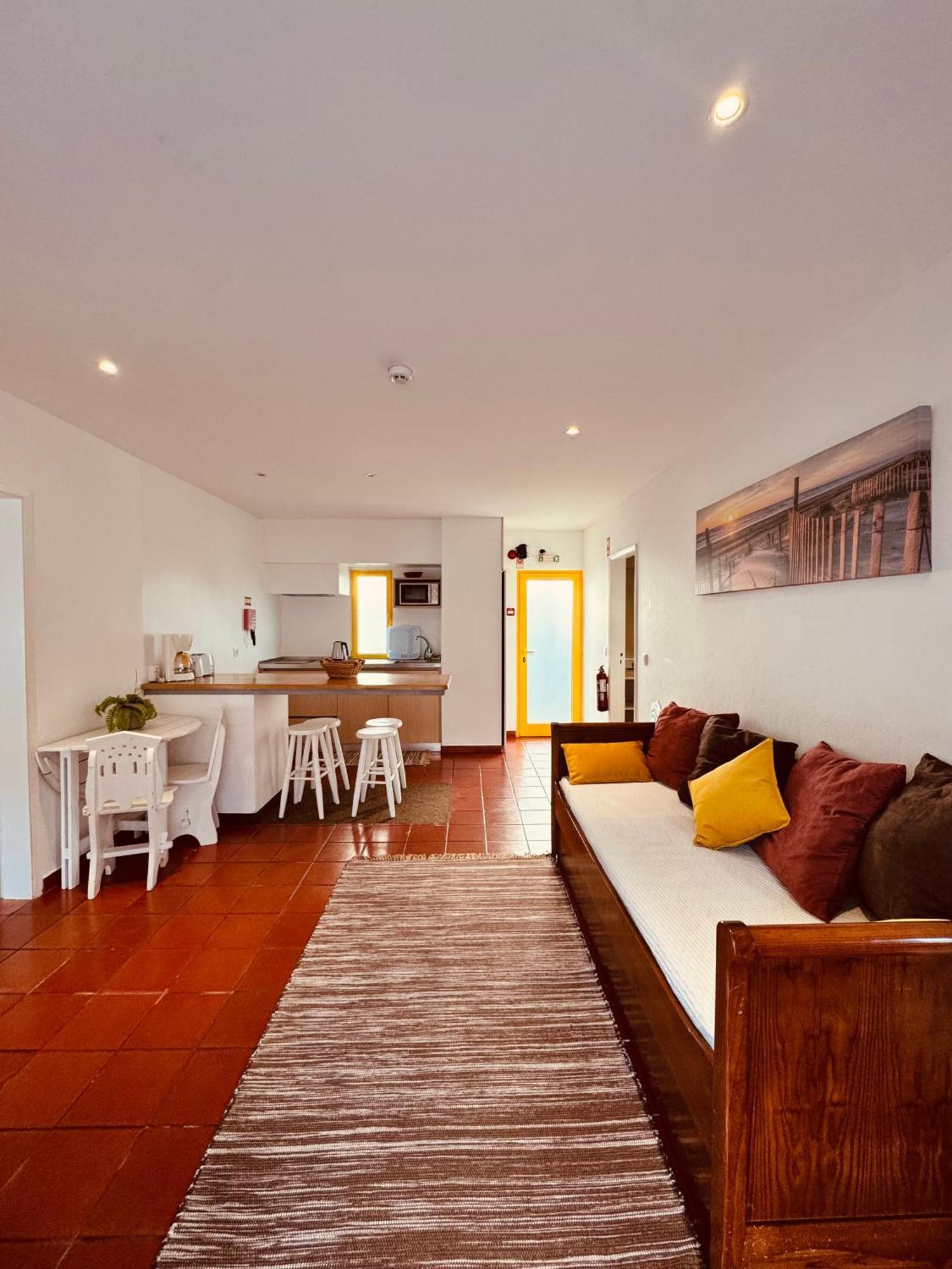 Aldeamento Turistico Do Camarido, Nature & Apartment