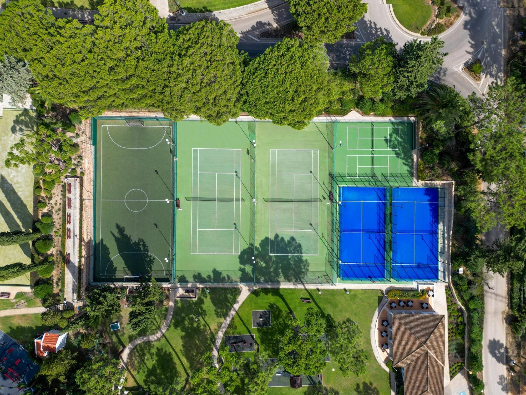 Four Seasons Country Club 4*