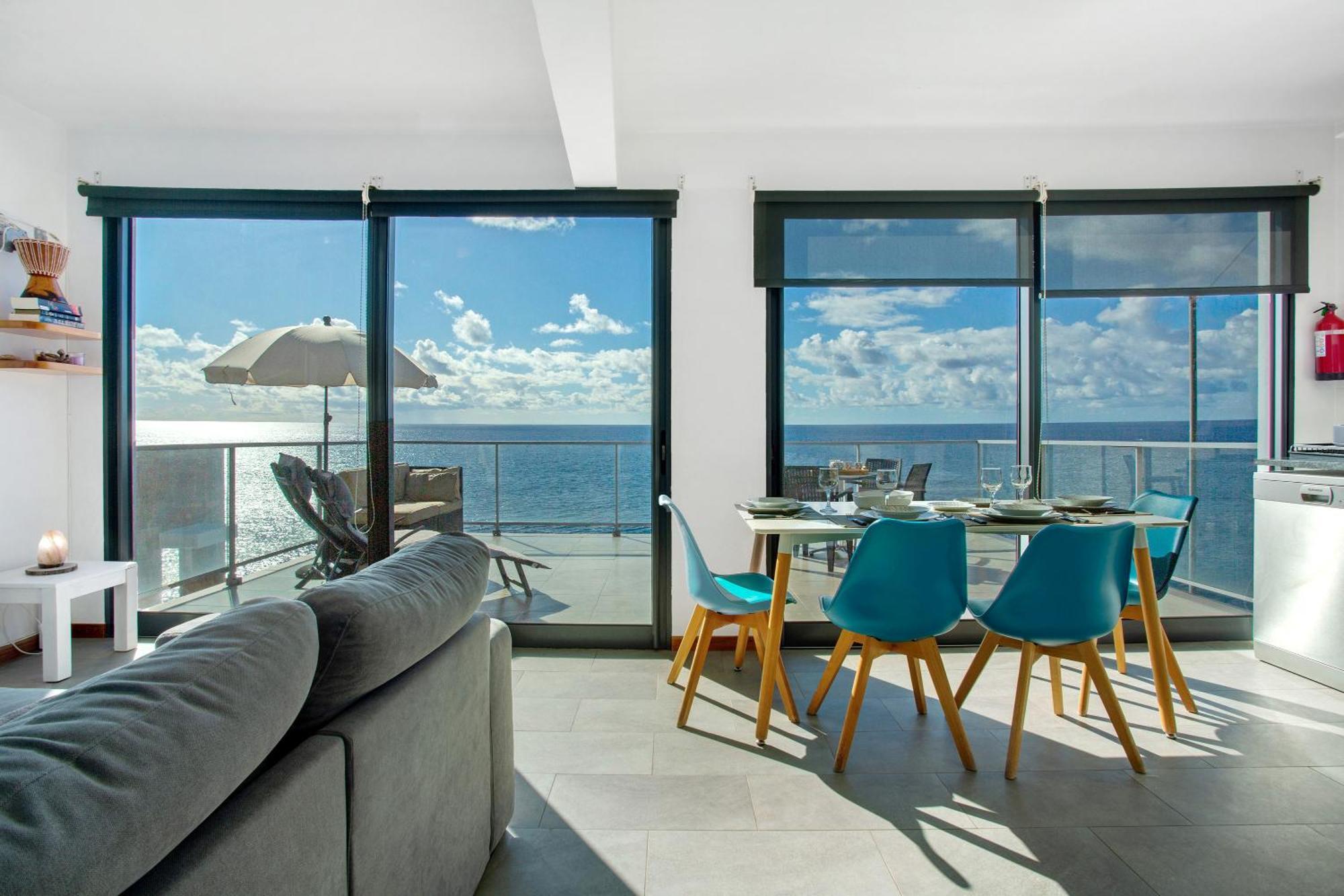 The Wave House - Two Bedroom Flat Apartment