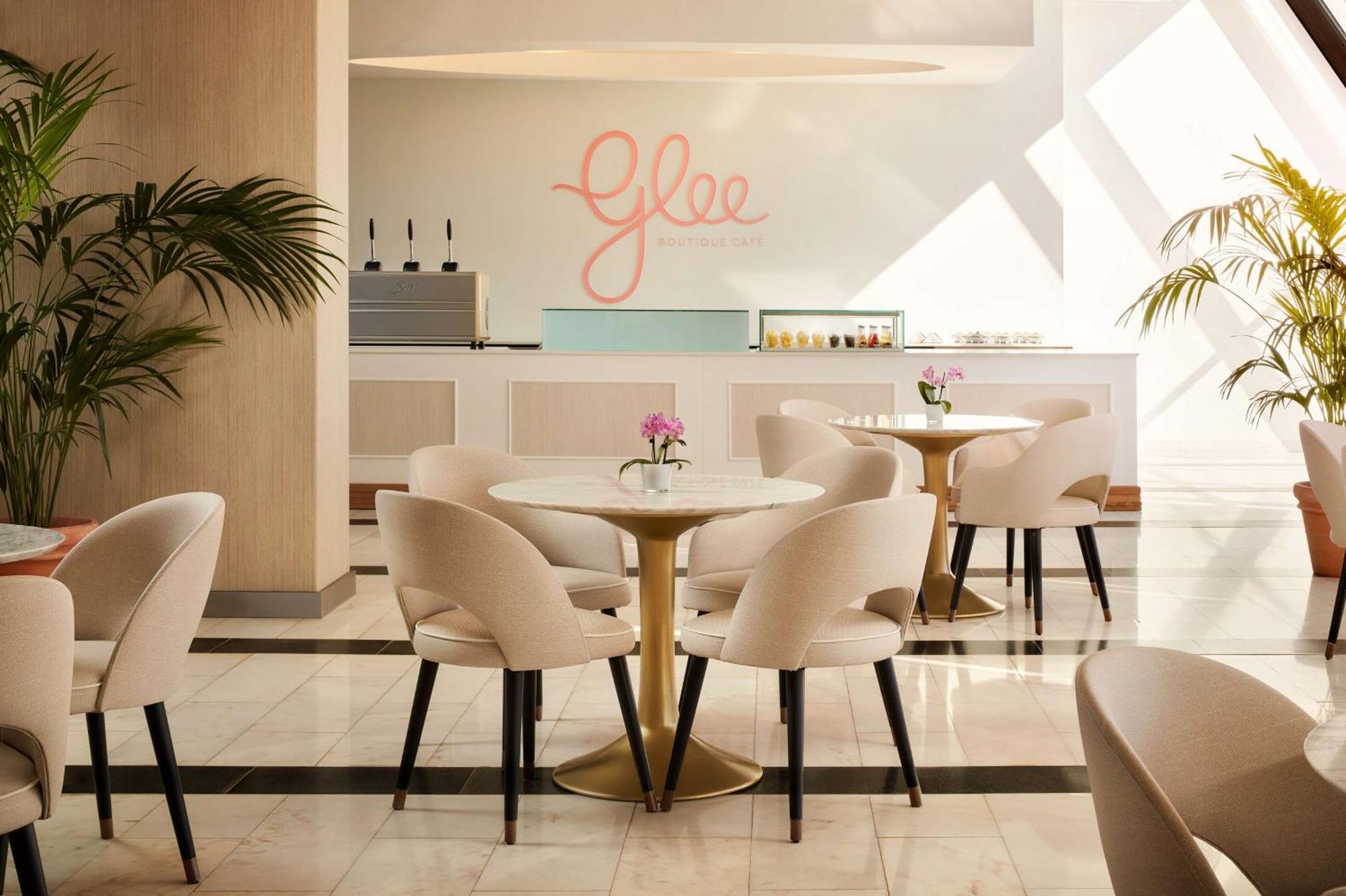 Hotel Tivoli Marina 5*