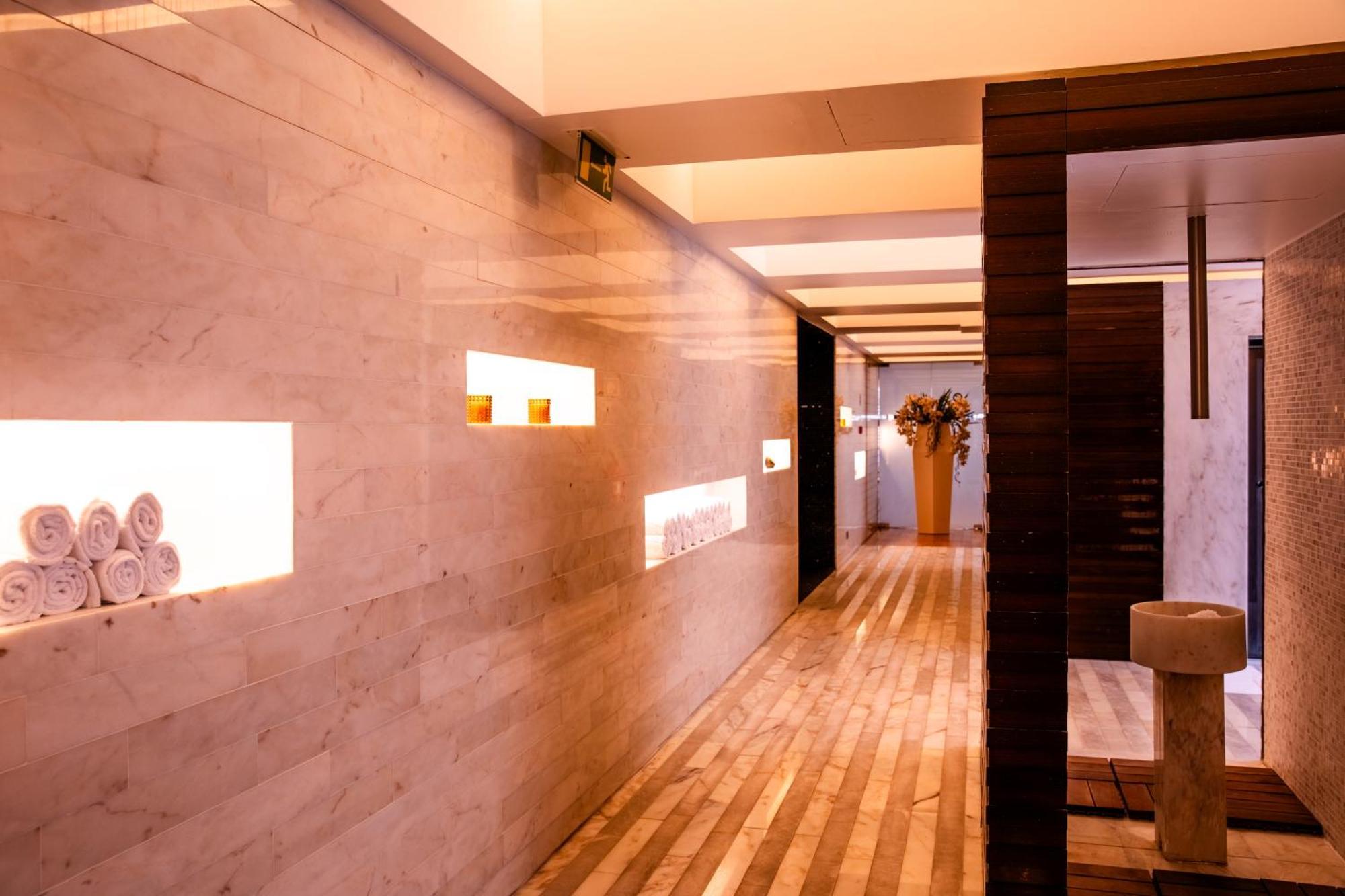 Vip Grand & Hotel 5*