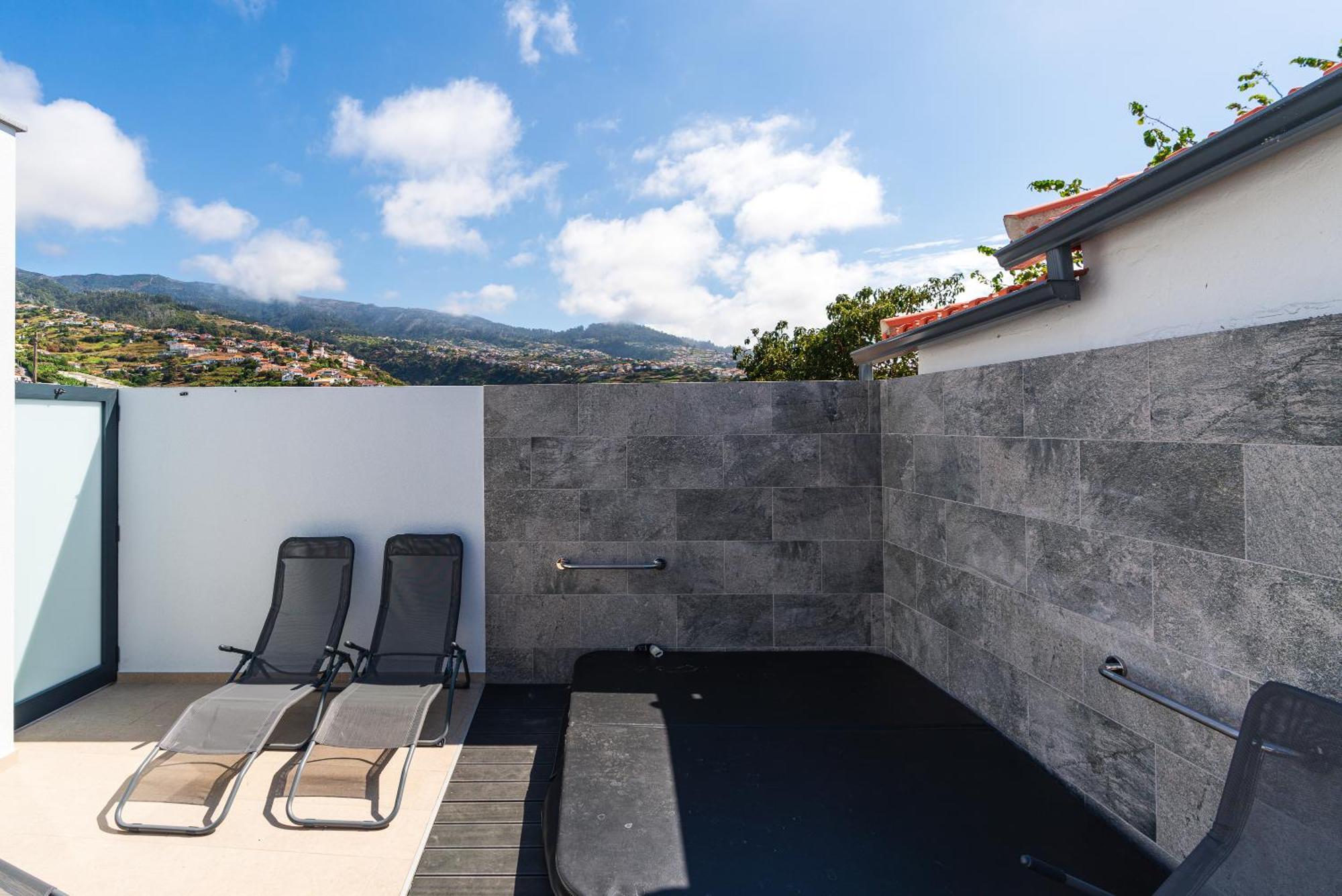 Star House -jacuzzi & Aircon Villa