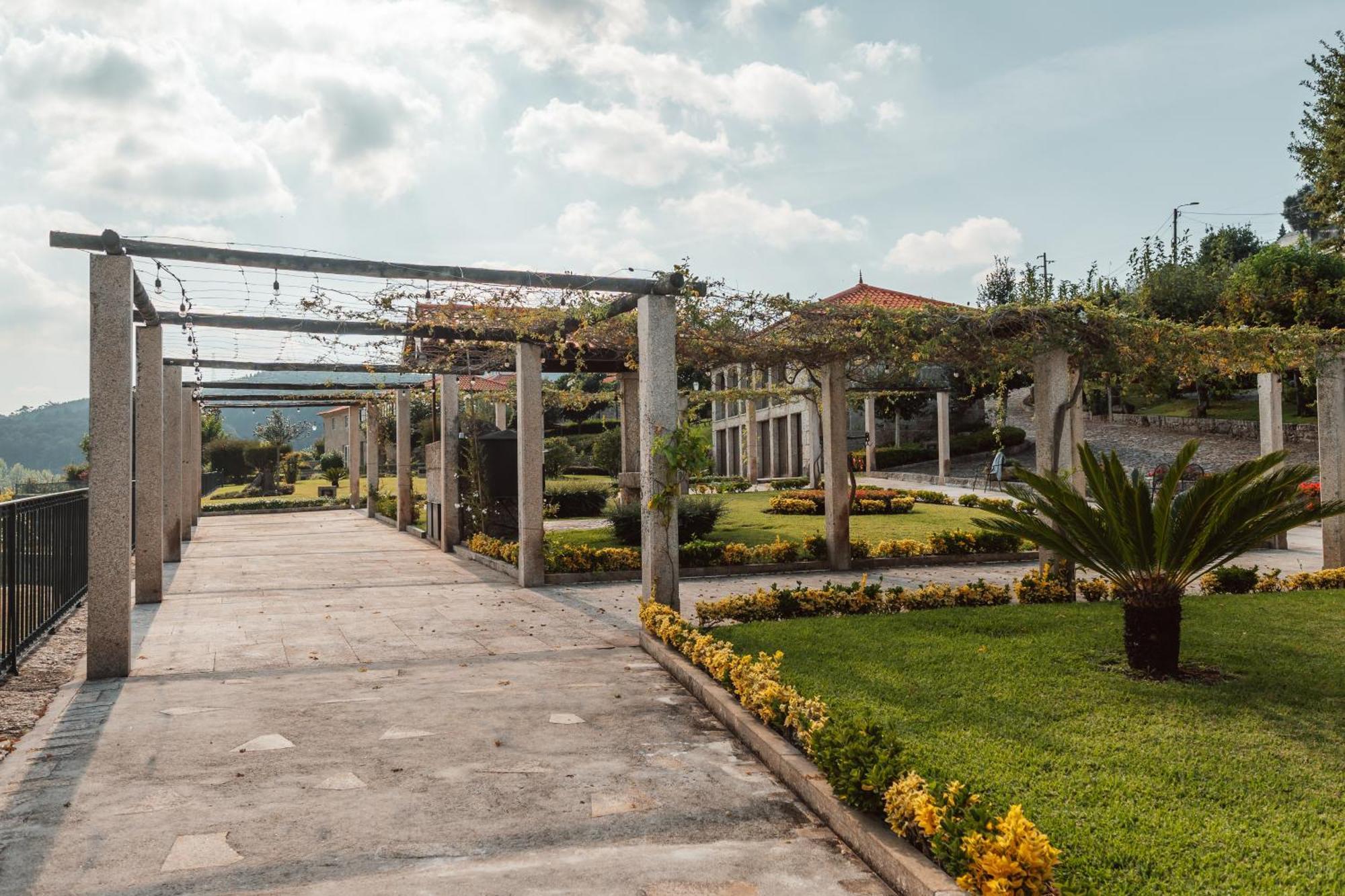 Farm stay Quinta Da Eira Do Sol Guimaraes