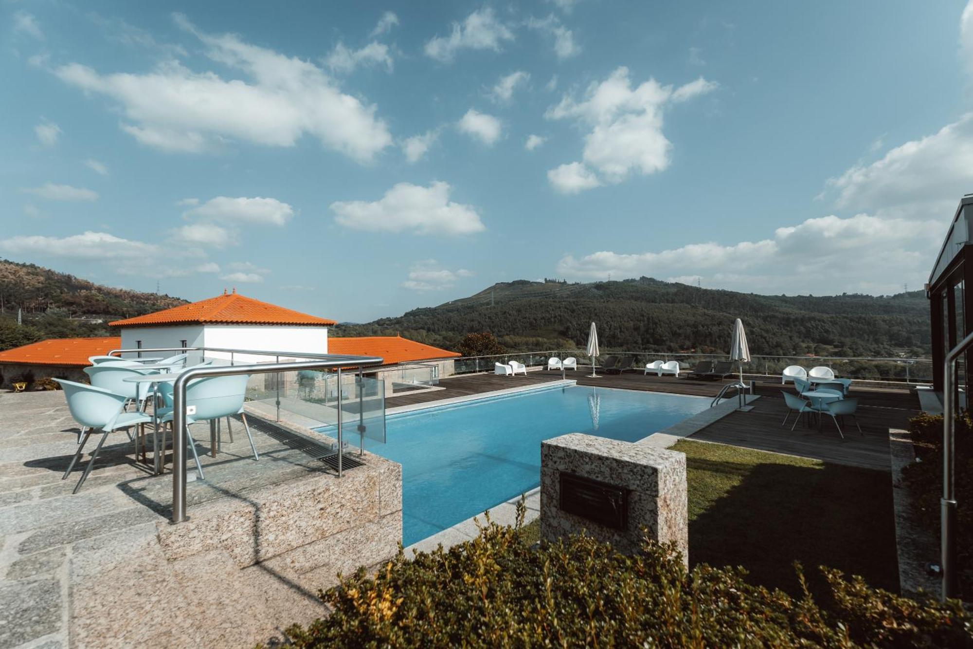 Quinta Da Eira Do Sol Farm stay