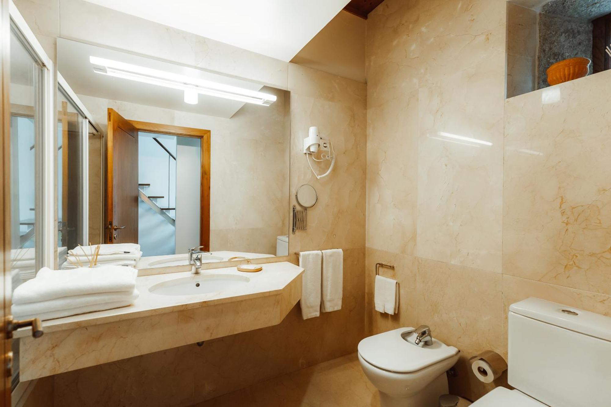 Quinta Da Eira Do Sol Farm stay