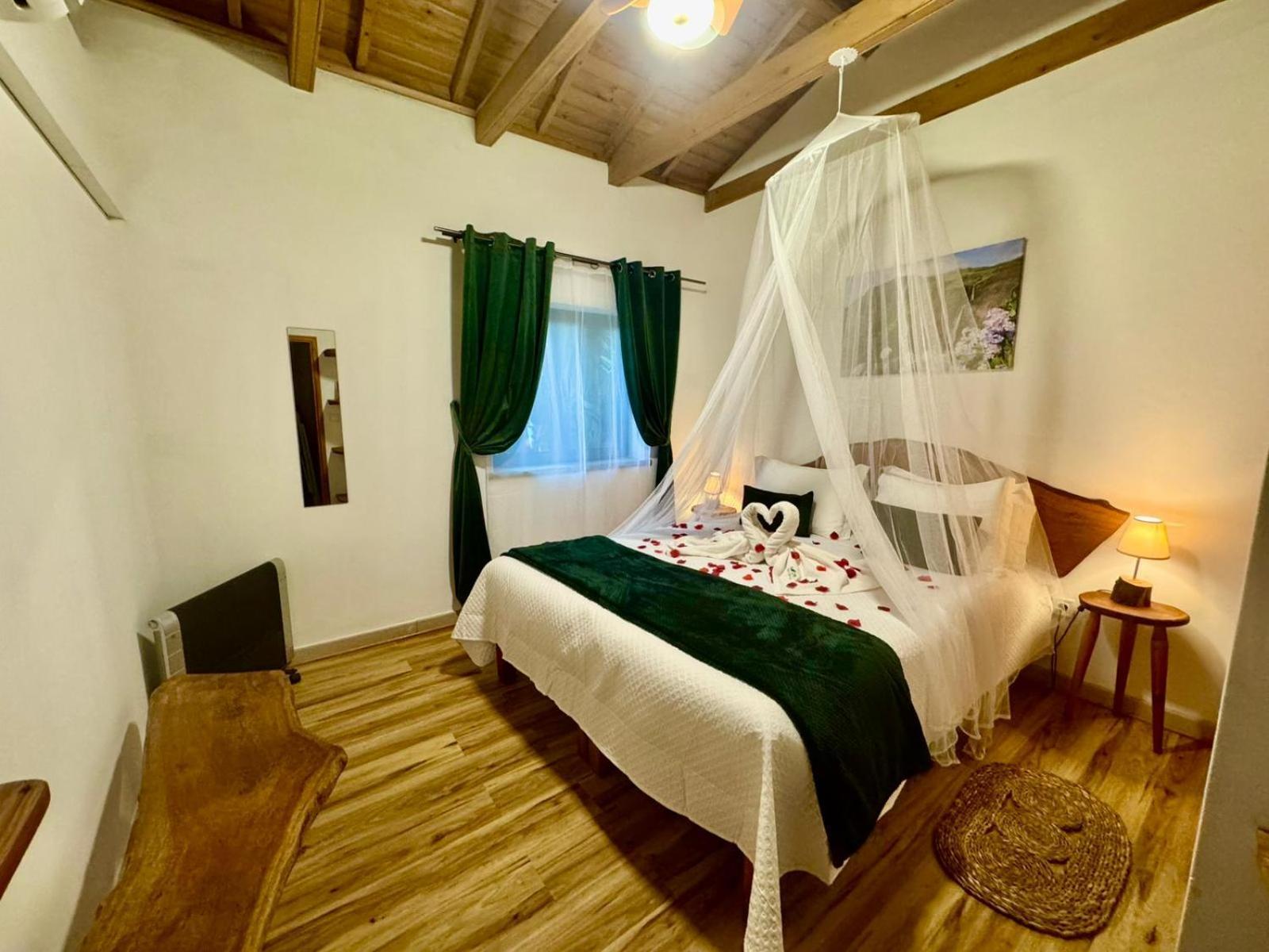 Apartamento Casas Da Quinta Santa Cruz das Flores