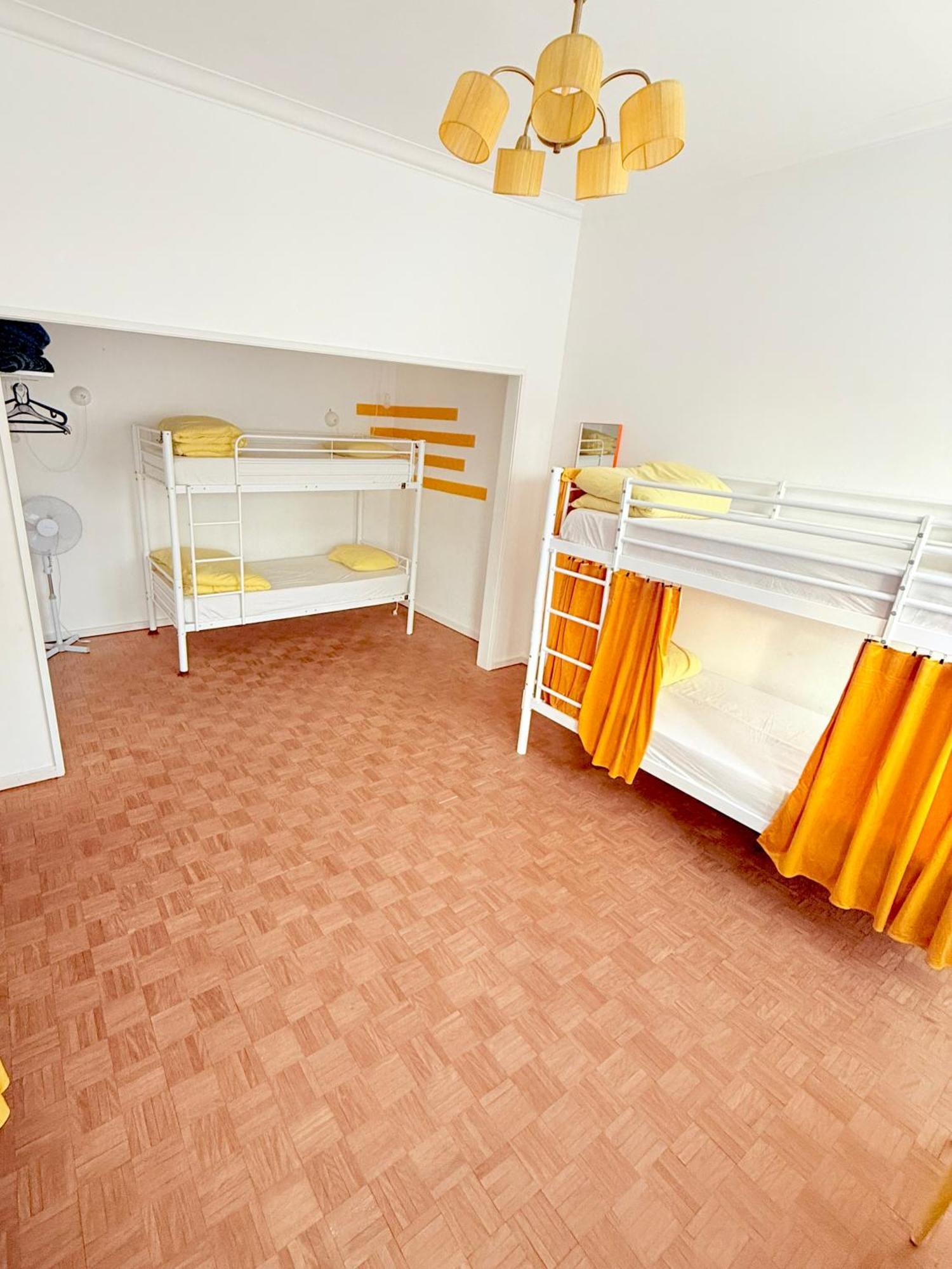 Hostel Barao 35 *