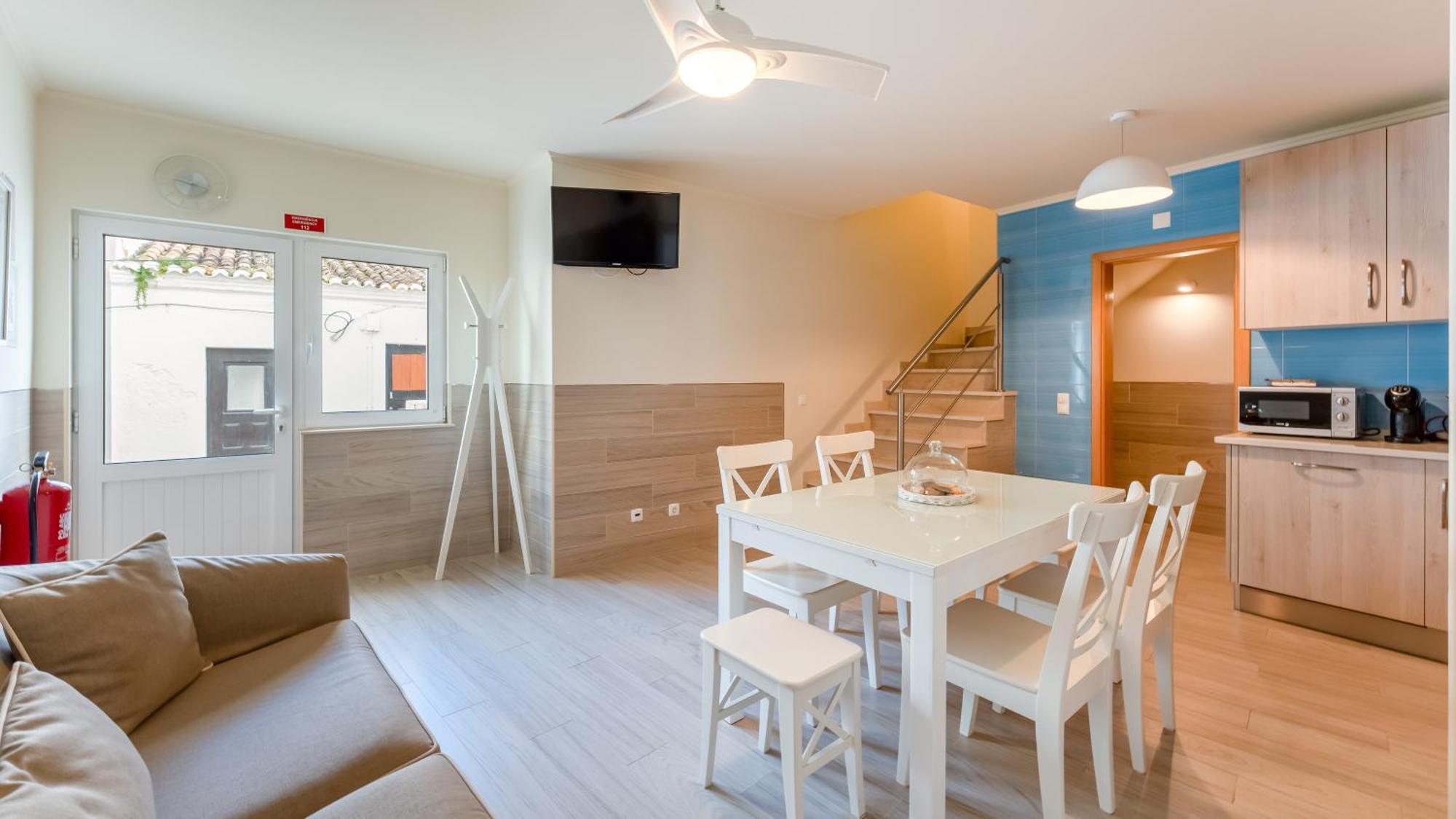 Modern 3 Bdr Duplex House With Terrace By Lovelystay * Armacao de Pera