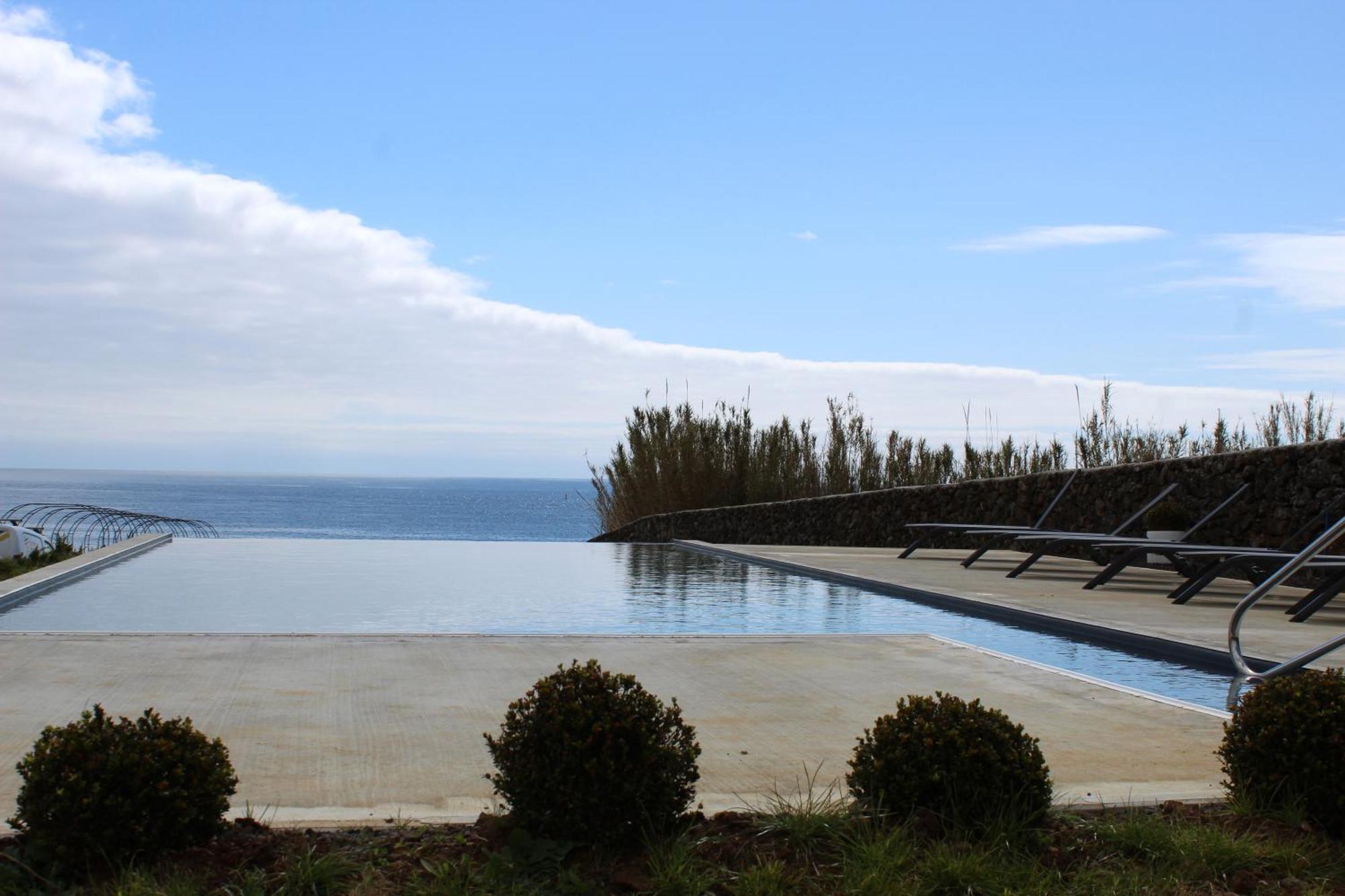 Xhale Azores 4*