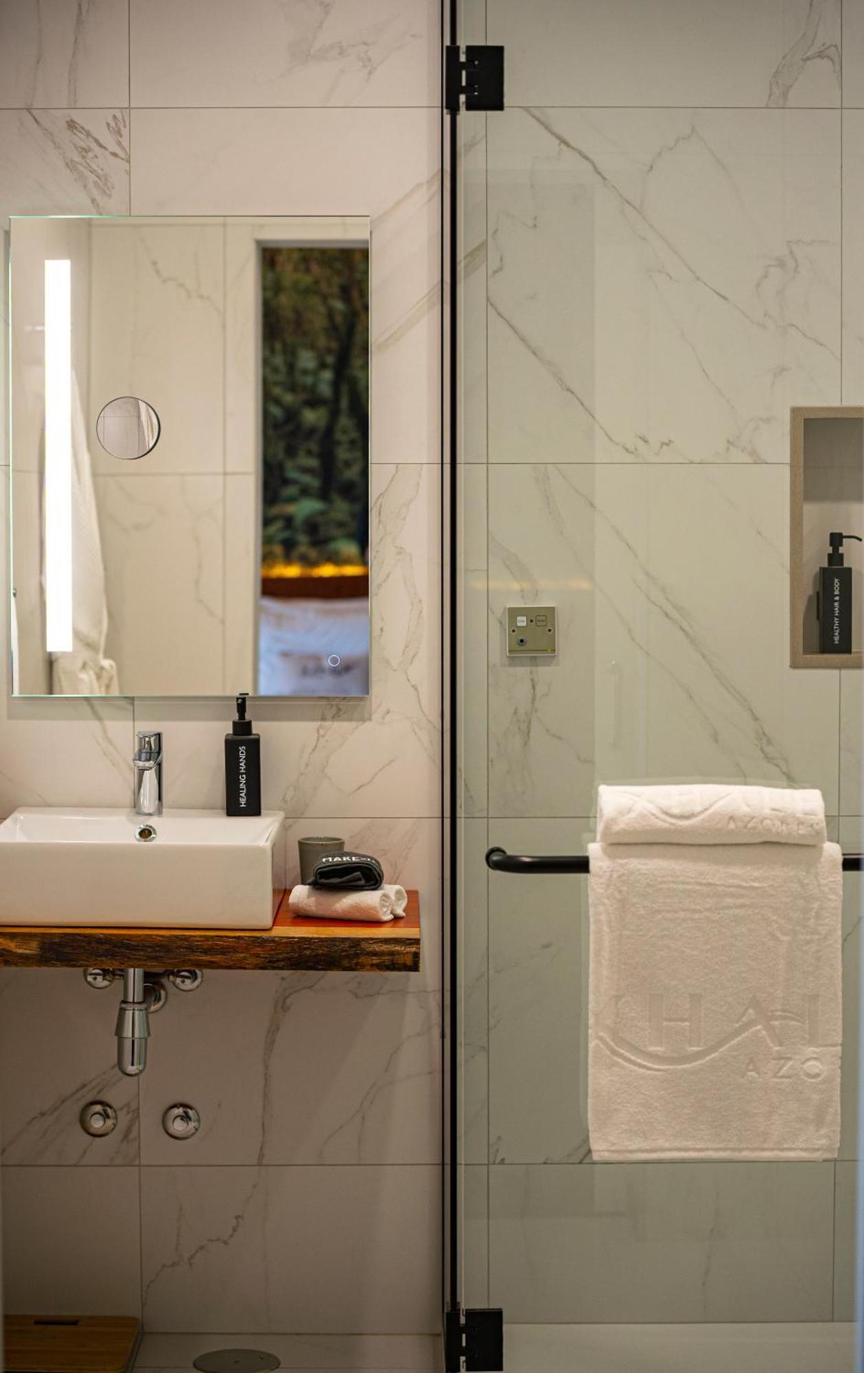 Xhale Azores Hotel 4*