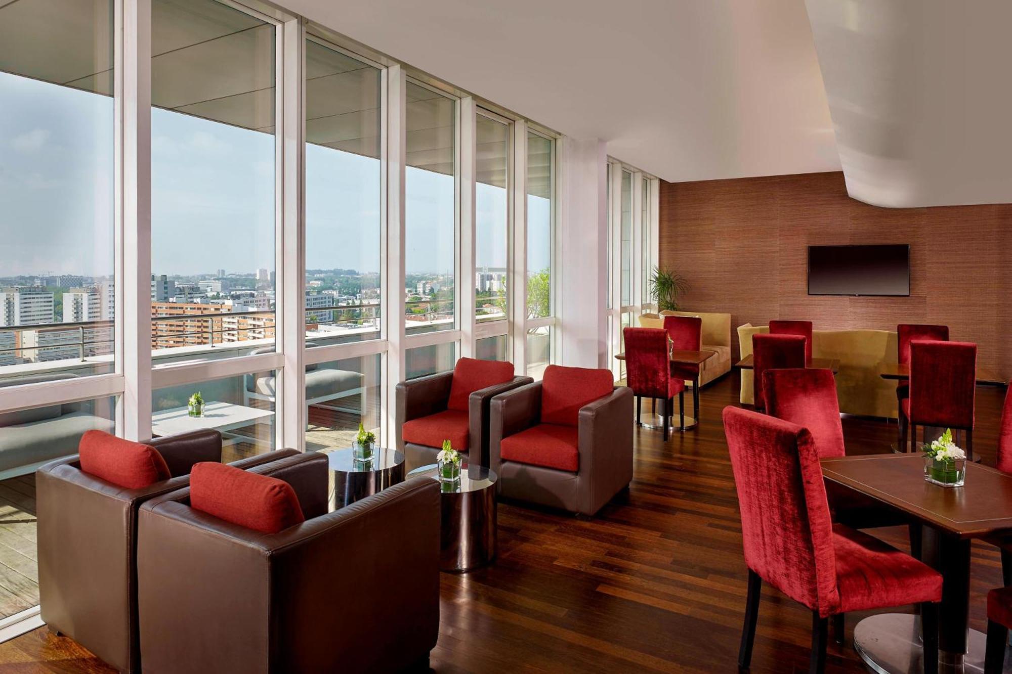 Sheraton & Hotel Oporto