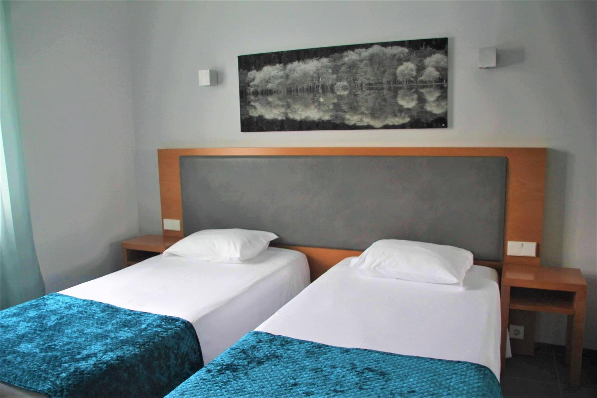 Whalesbay Aparthotel Capelas