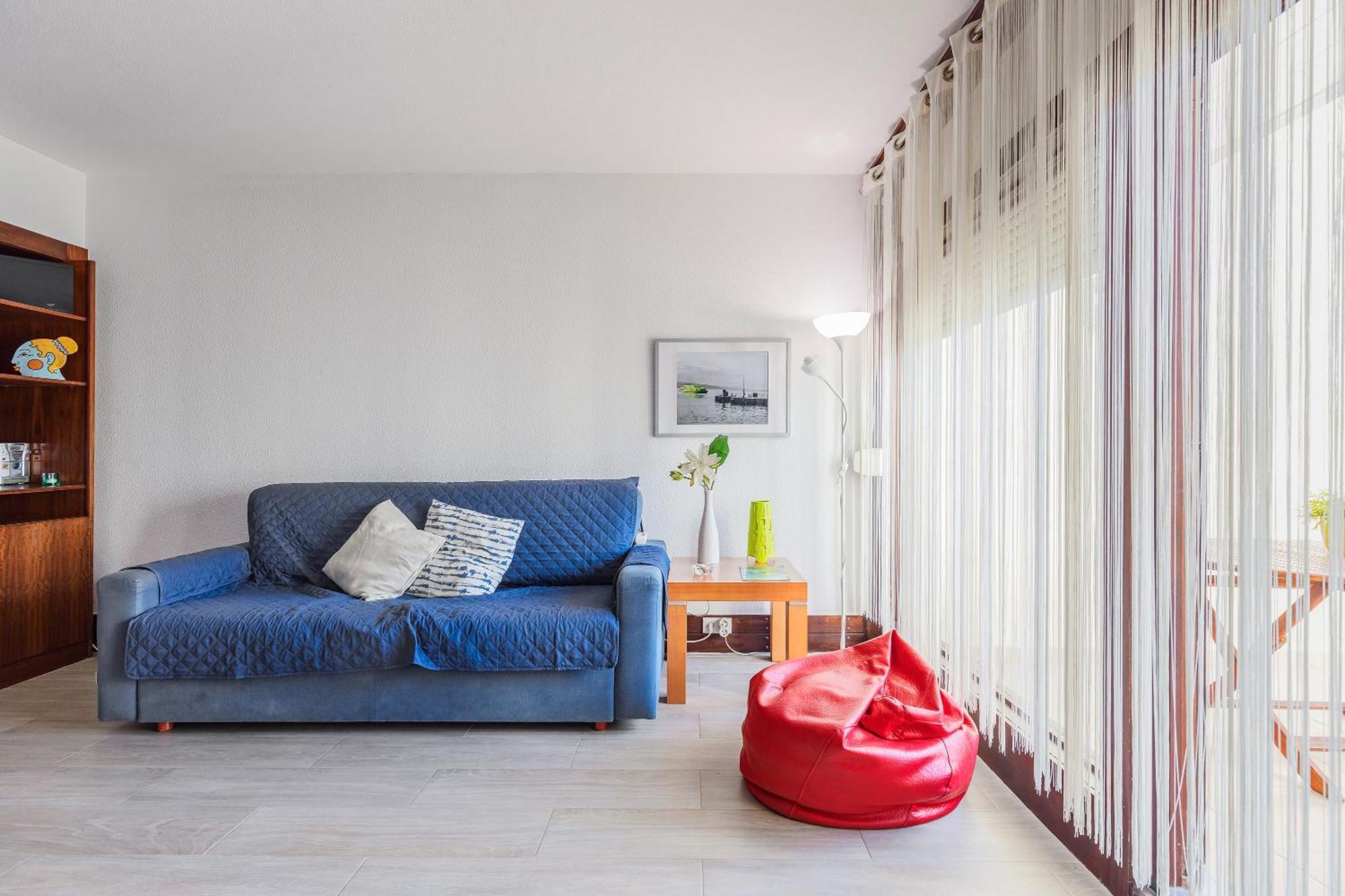 Apartment Dreams *