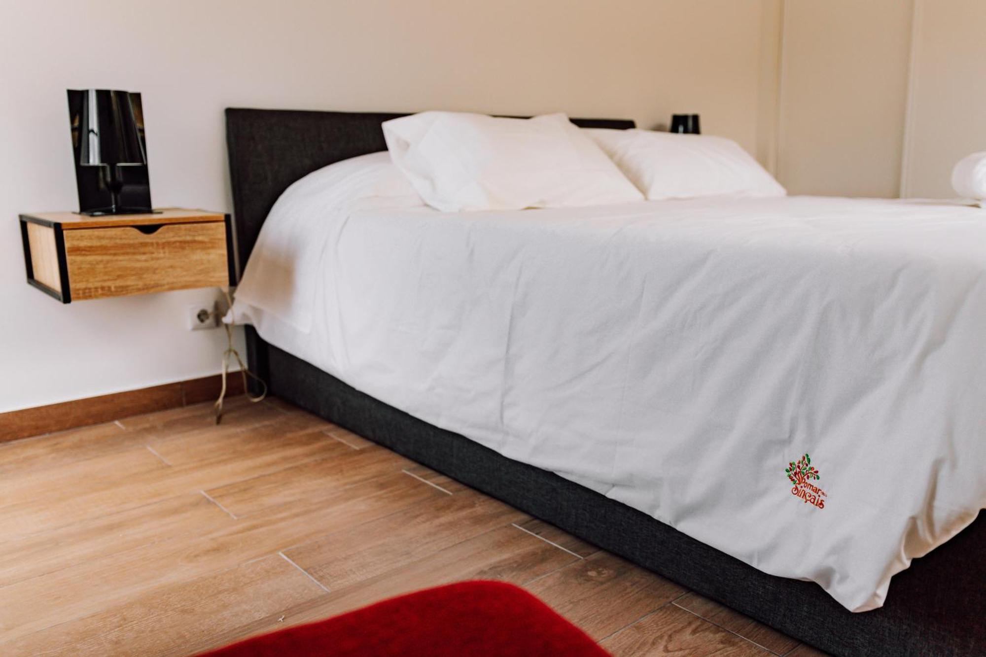 Quinta Dos Sincais Bed & Breakfast *