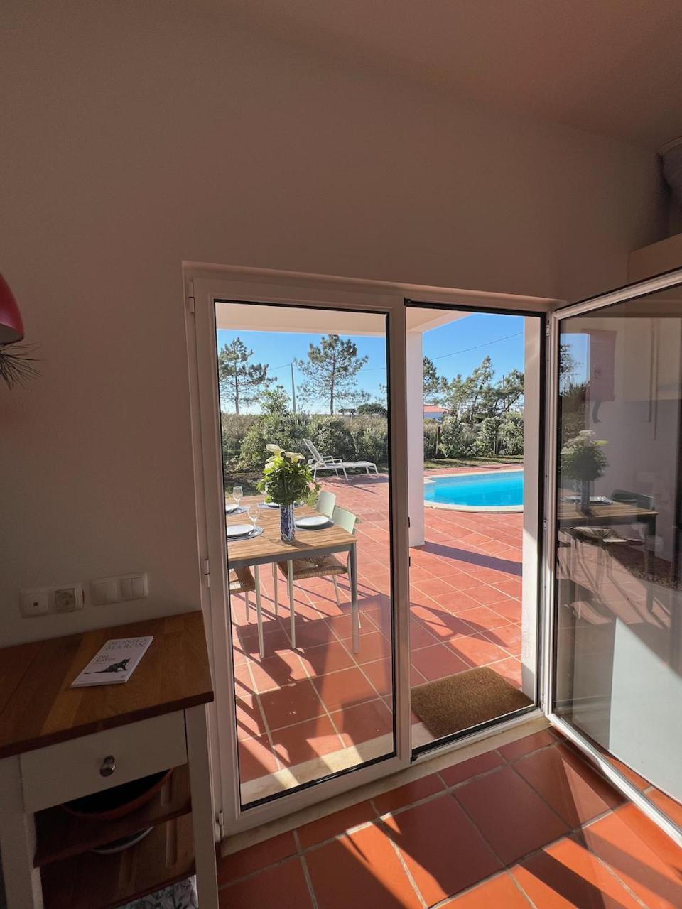 Casa Colina, Walking Distance To Arrifana Apartment *