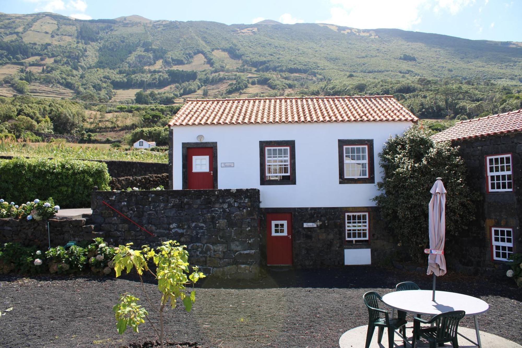 Country house Aldeia Cagarras Santo Amaro (Azores)