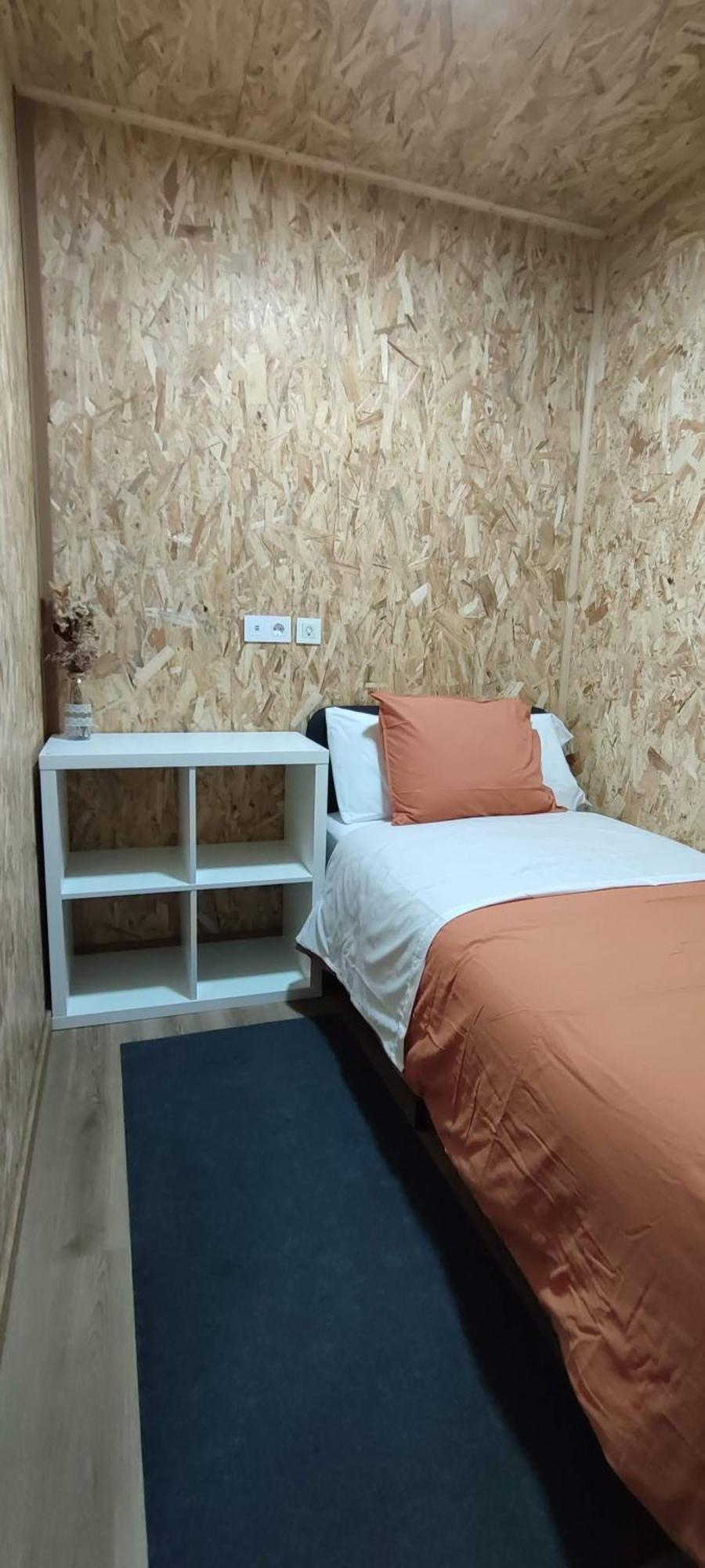 Donna Nega Local Caminha