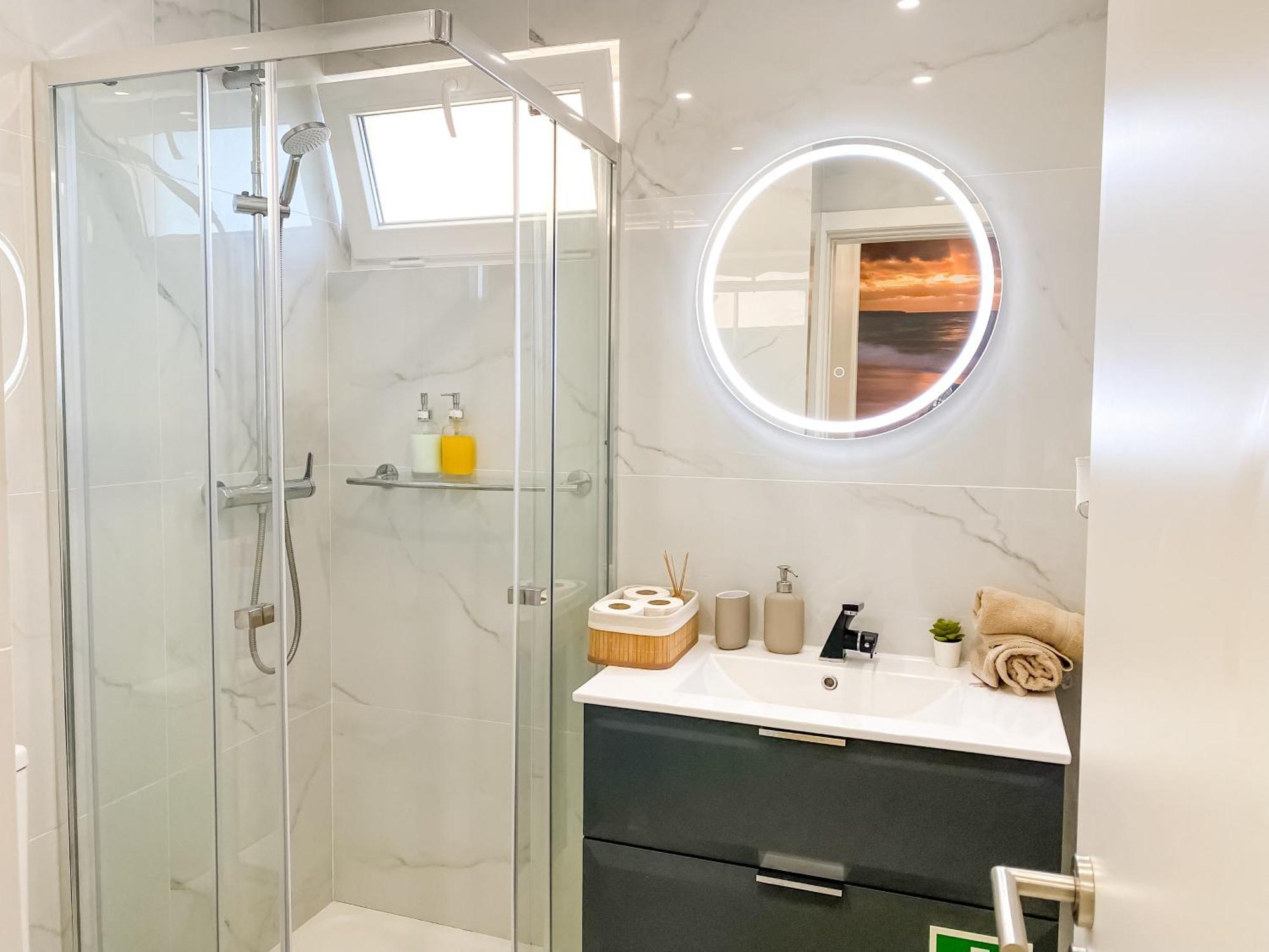 Apartamento Luxury 2 Min With Balcony, Ocean View, Wifi, Ac, Smarttv *