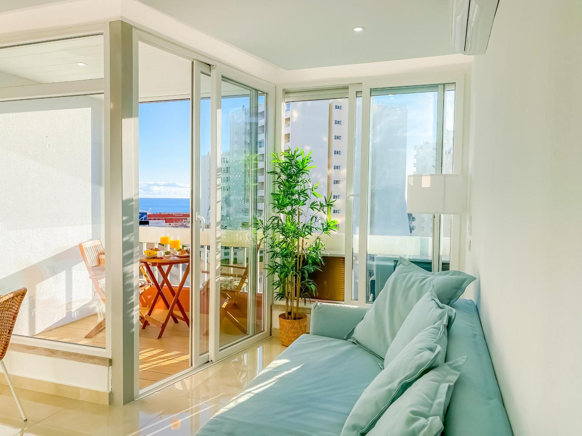 Apartamento Luxury 2 Min With Balcony, Ocean View, Wifi, Ac, Smarttv Portimão