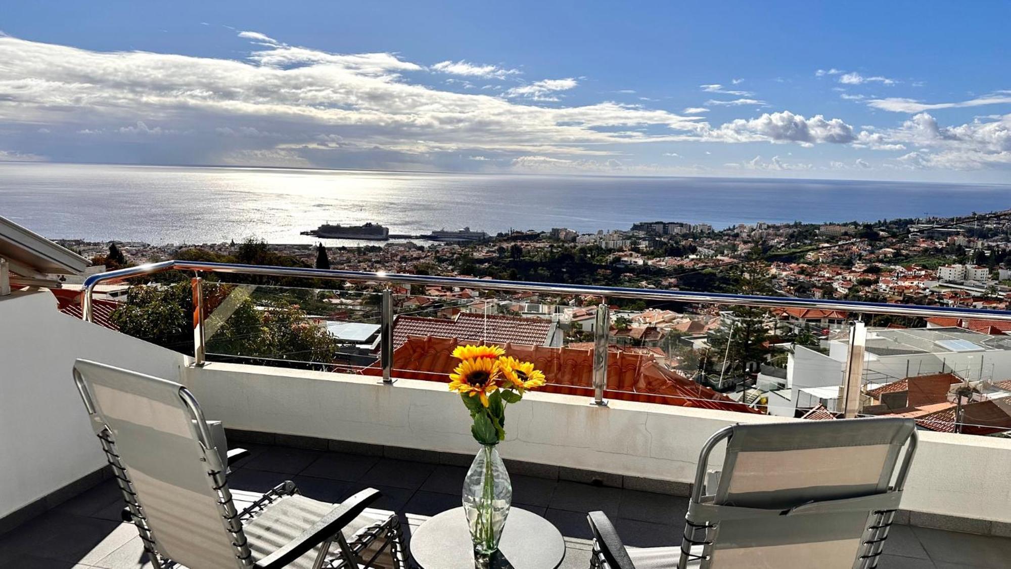 Harbour Sea View House