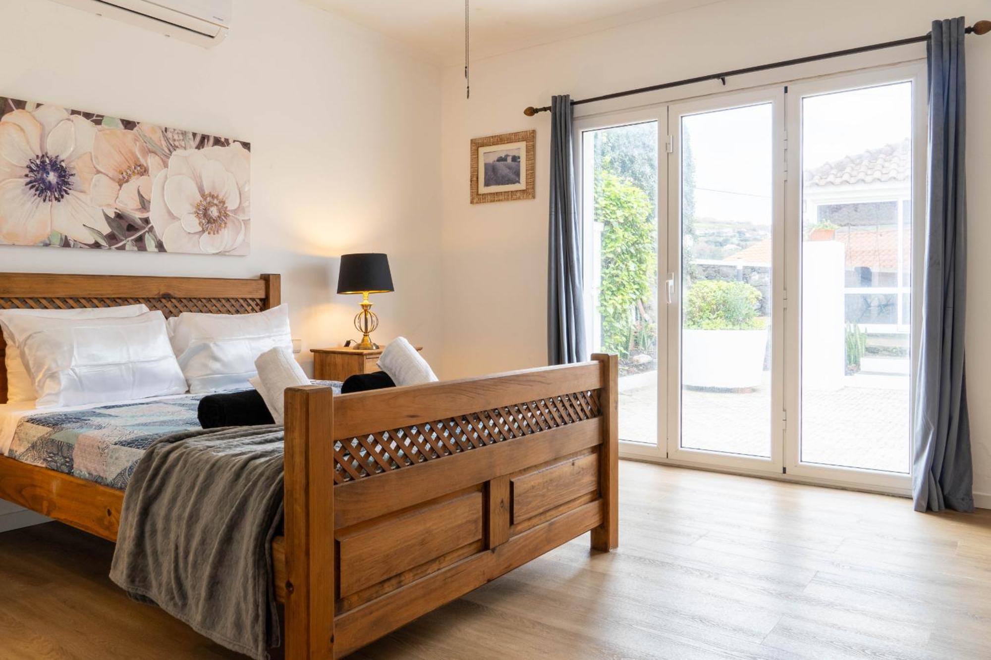 Mosteiros Coastal Haven Holiday home