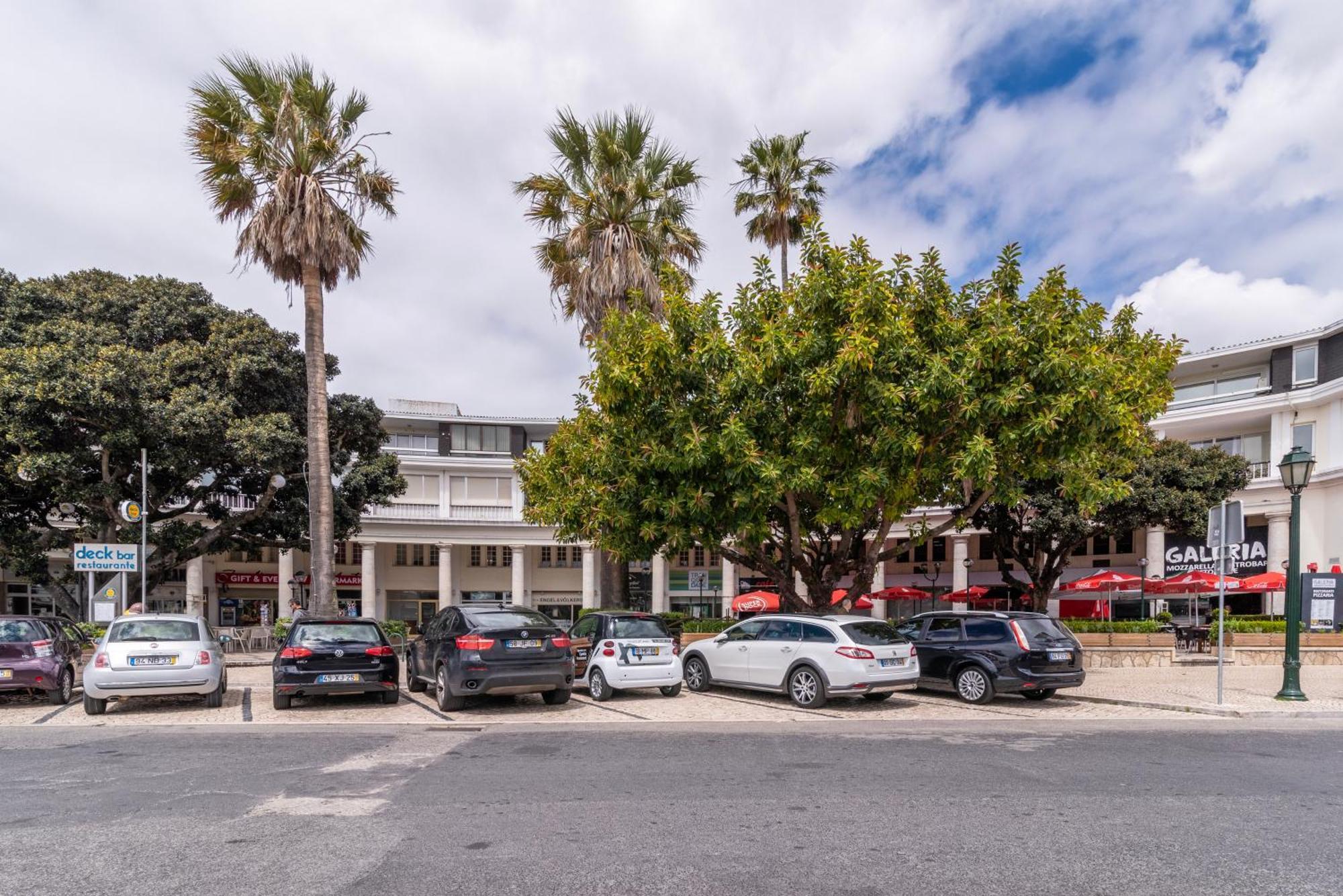 Whome Seaside Retreat With Balcony Close To Casino Apartment Estoril