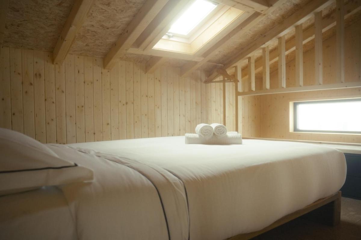 Chalet 1 Minute From - Wood *