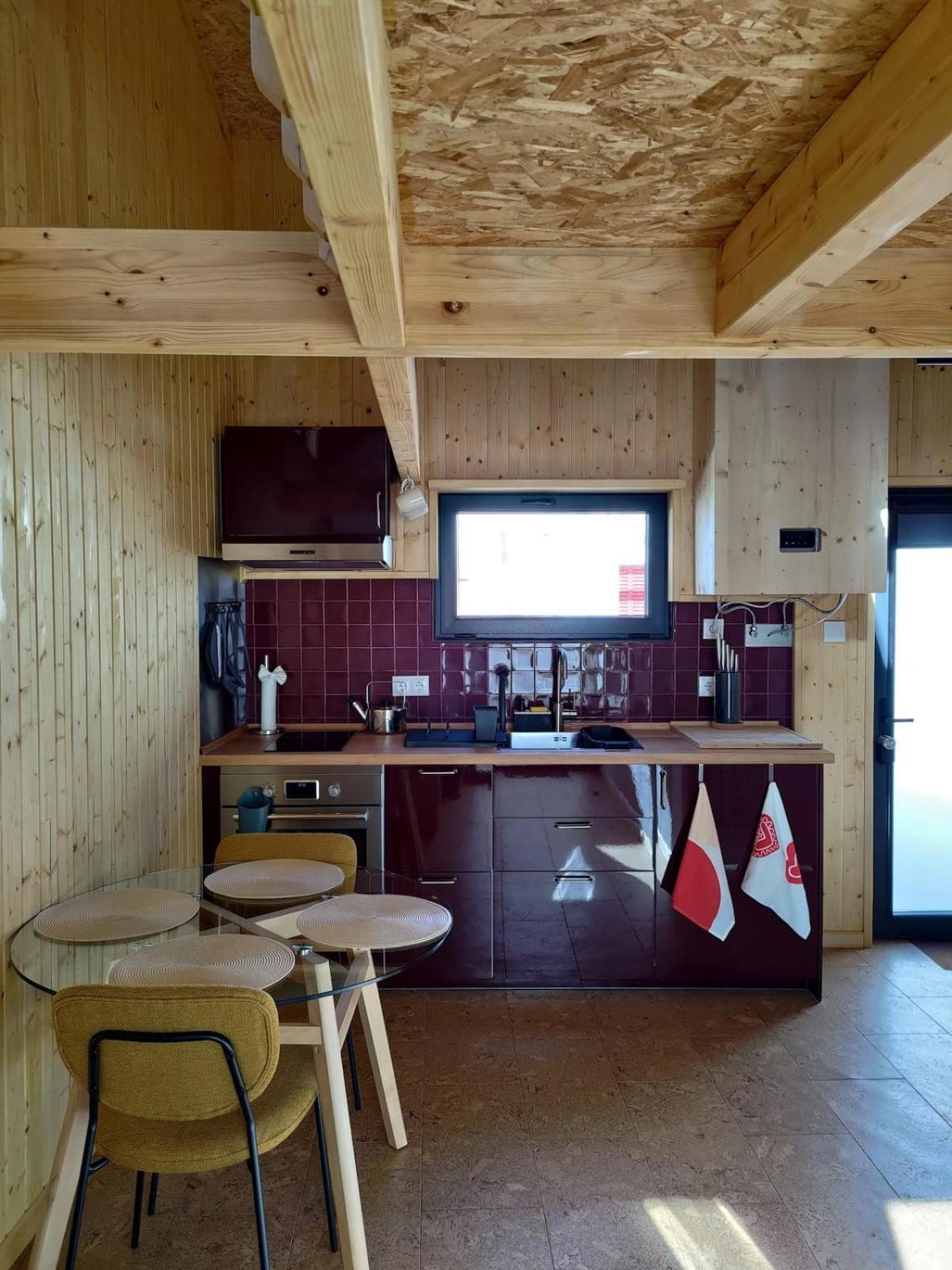 Chalet 1 Minute From - Wood Baleal