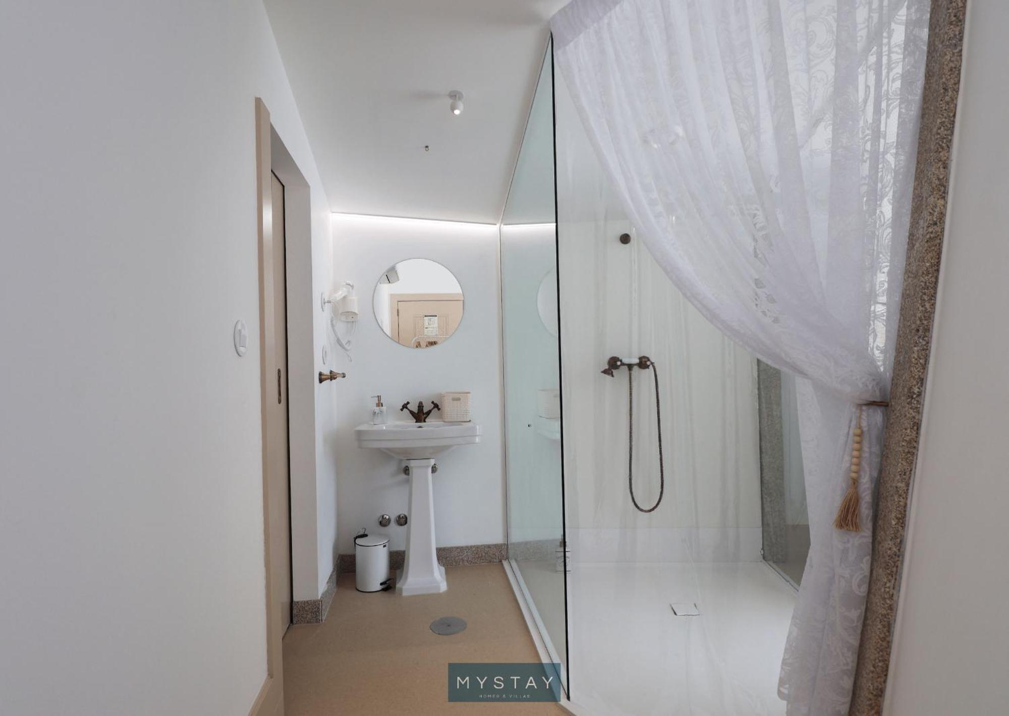 Mystay - Casa Matriz Sec Xvi Pensão Penafiel