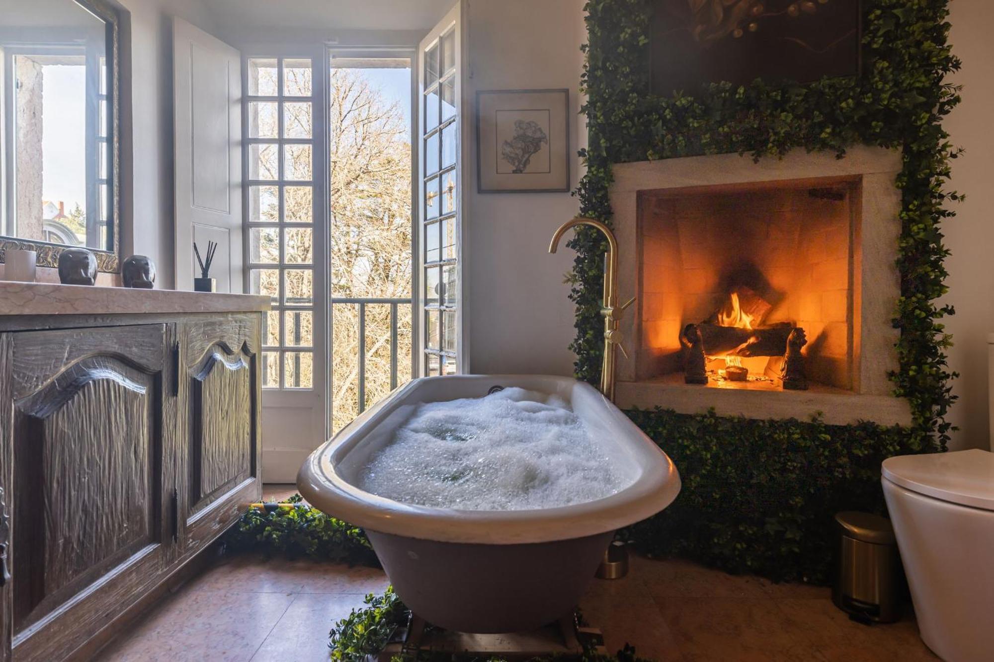 Hotel Wow - Unique Double Smart In 17th Century Palace! Hot Tub, Snooker, Bbq, Ps5, Sauna, Gym 5*