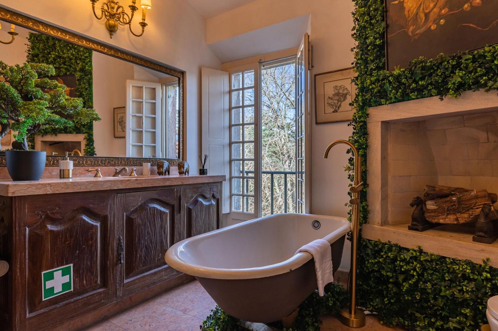 Wow - Unique Double Smart In 17th Century Palace! Hot Tub, Snooker, Bbq, Ps5, Sauna, Gym