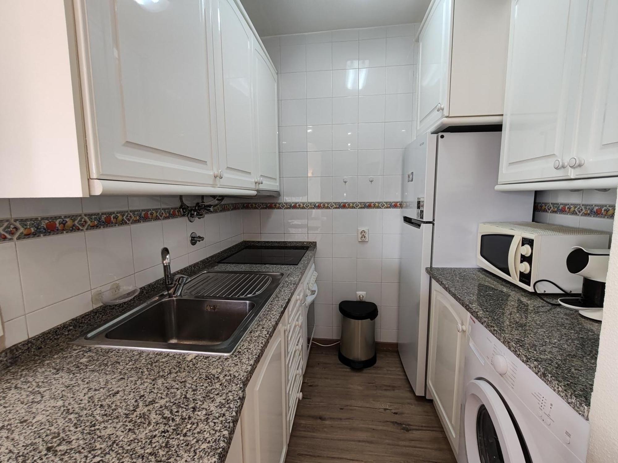 7c Invicta - Casas & Papeis