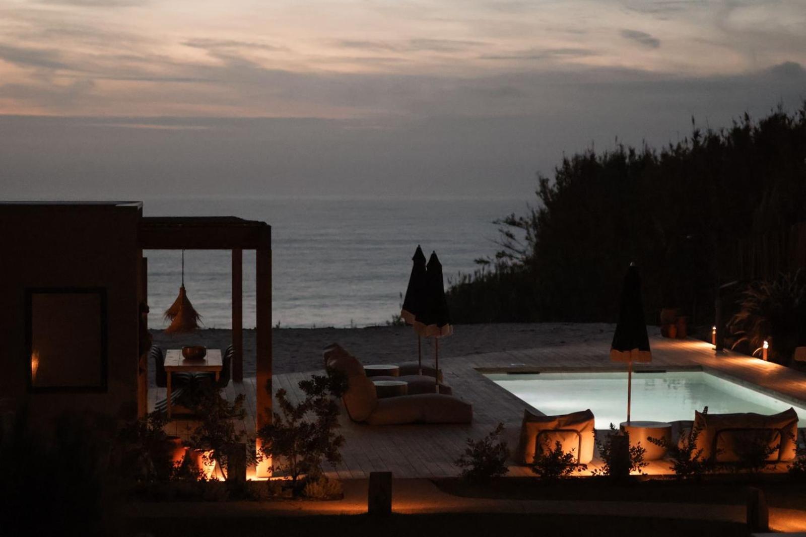 Oceanhuts Coxos Adults Only Ericeira