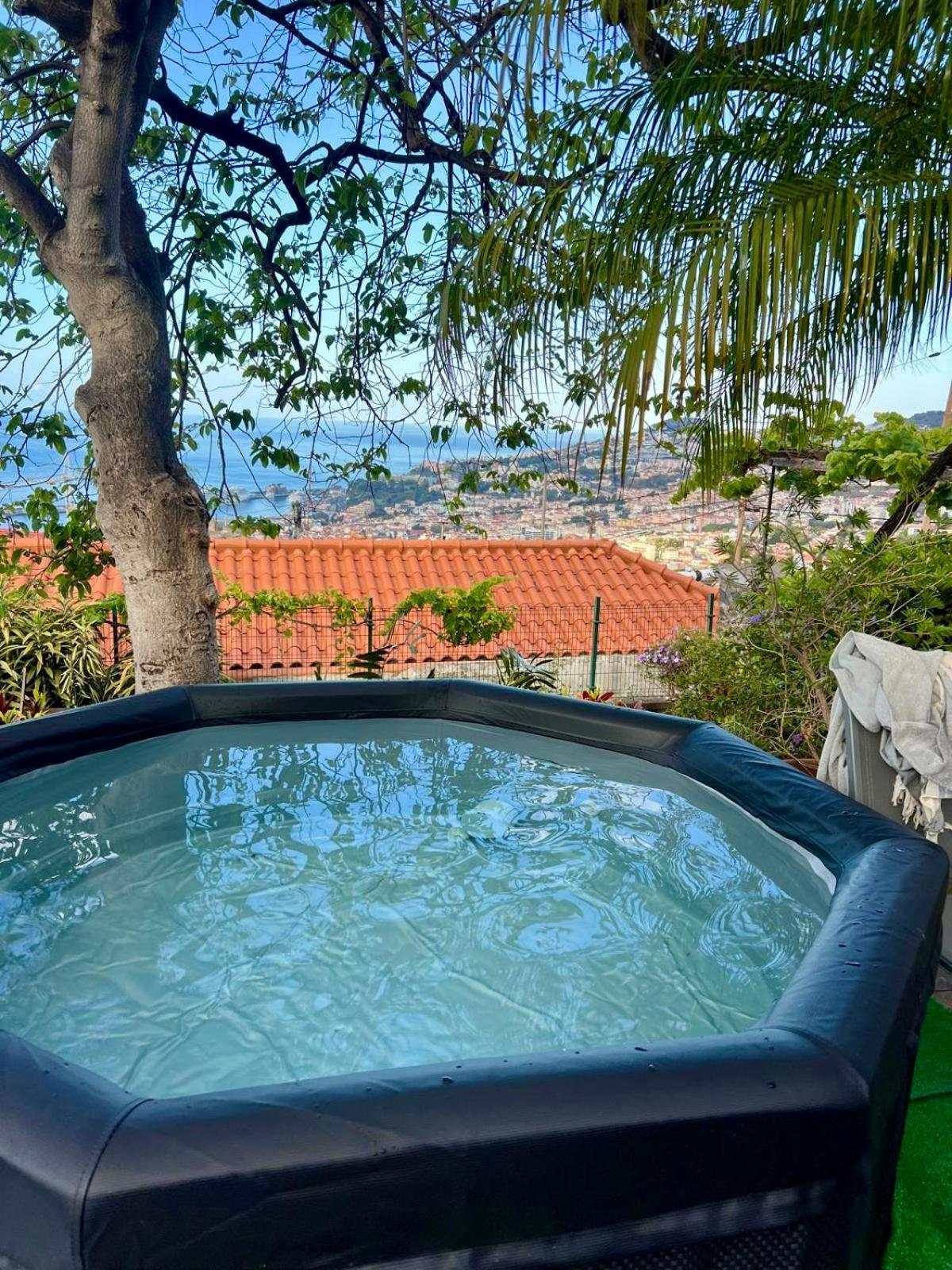 Casa Flores Homestay