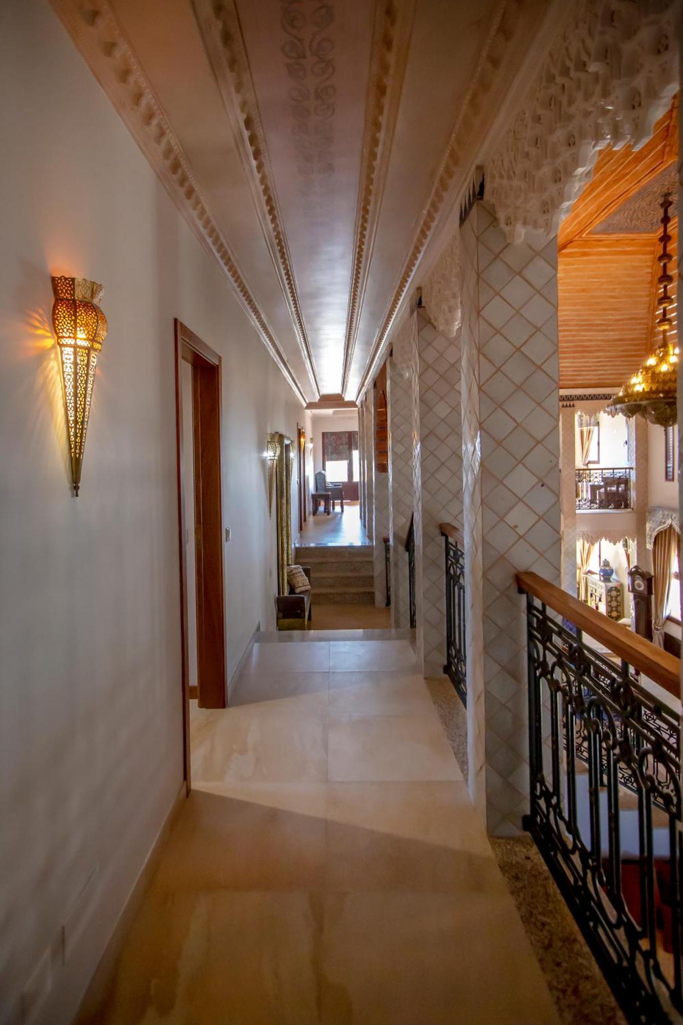 Al Karob Yoga Boutique Bed & Breakfast Guia (Faro)