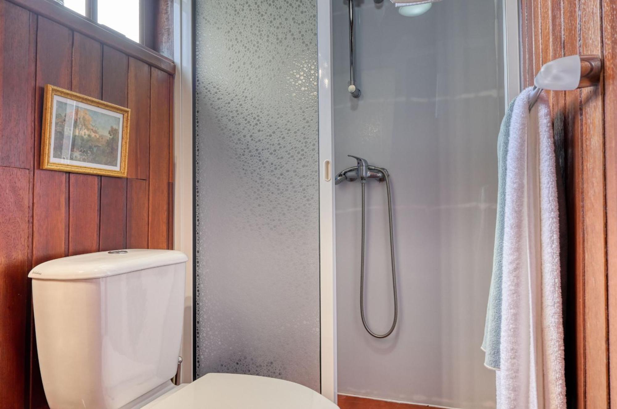 Do Relogio D'agua, A In Madeira Chalet *